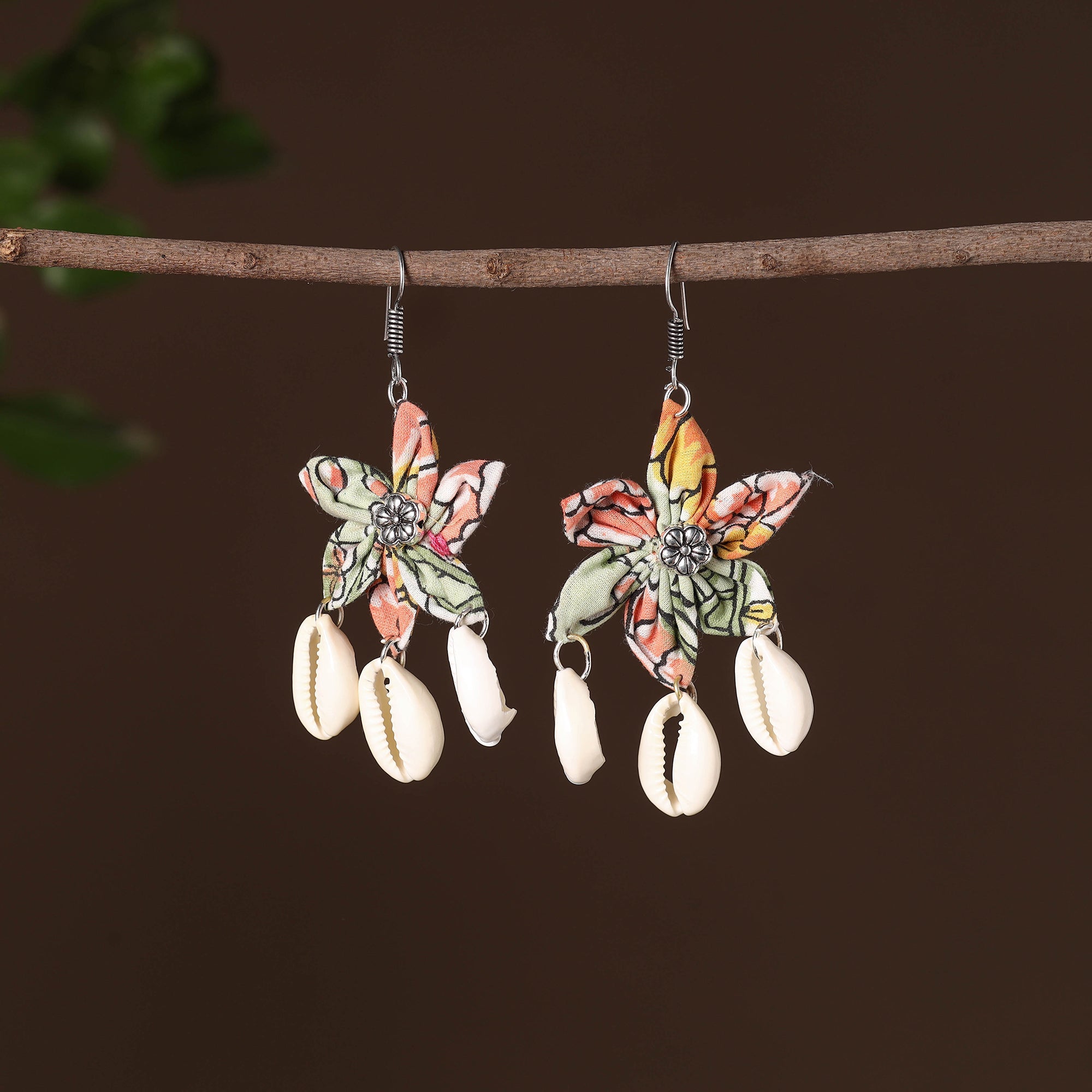 JALPARI Noor Fabart Phool Kali Shell Earrings