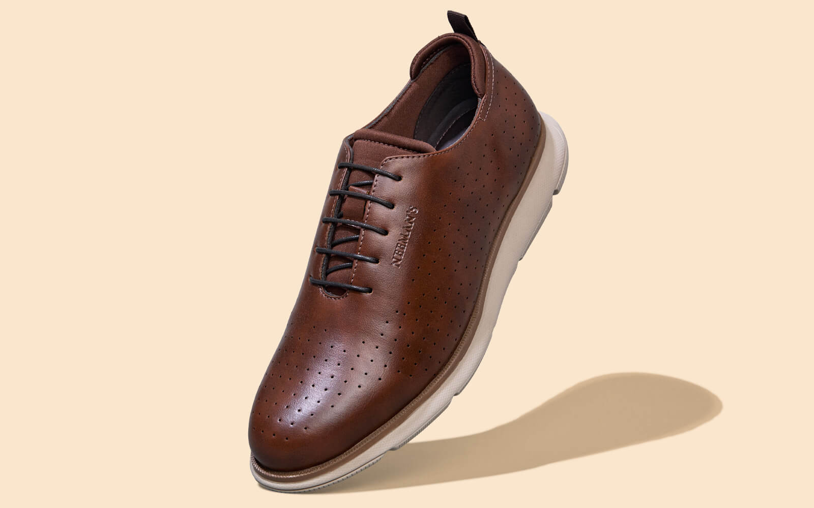 Neeman's Flexy Brogues : Brown - view 2