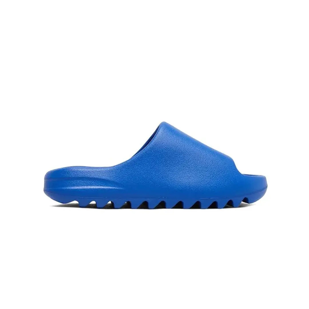 Kicks Machine Adidas Yeezy Slide 'Azure'