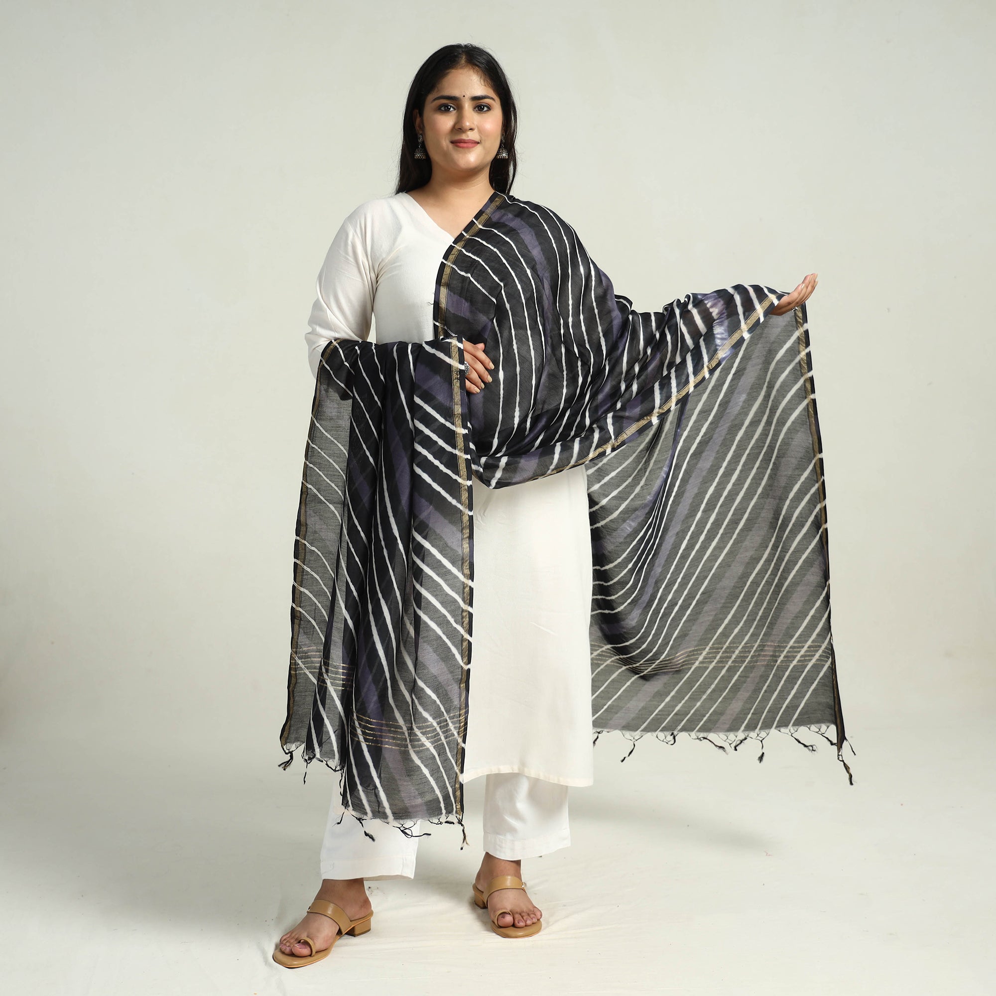 LEHARIYA BY BADSHAH MIYAN Black - Traditional Tie & Dye Chanderi Silk Leheriya Dupatta 43 - view 2