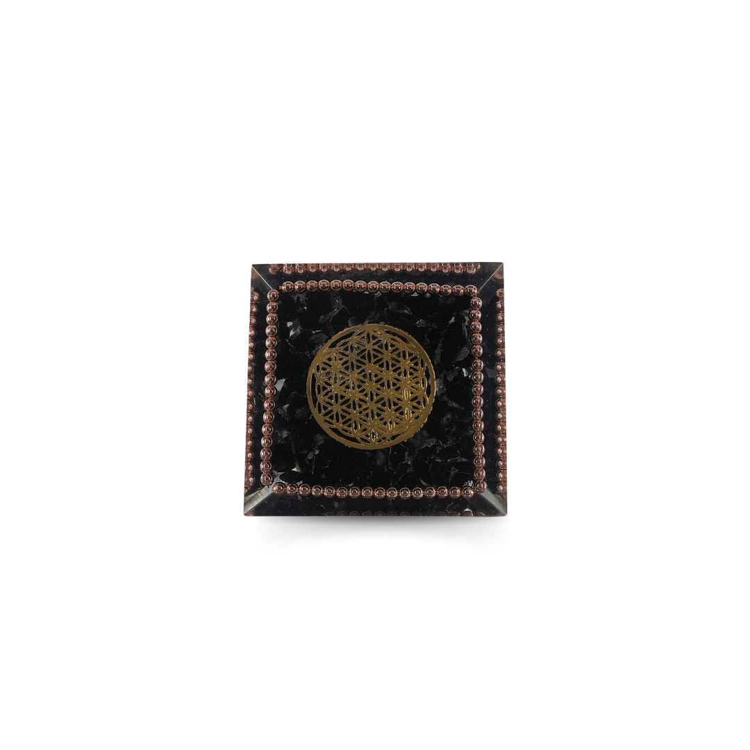 Gemsmantra Black Tourmaline & Selenite Orgonite Pyramid/Orgone Pyramid - view 6