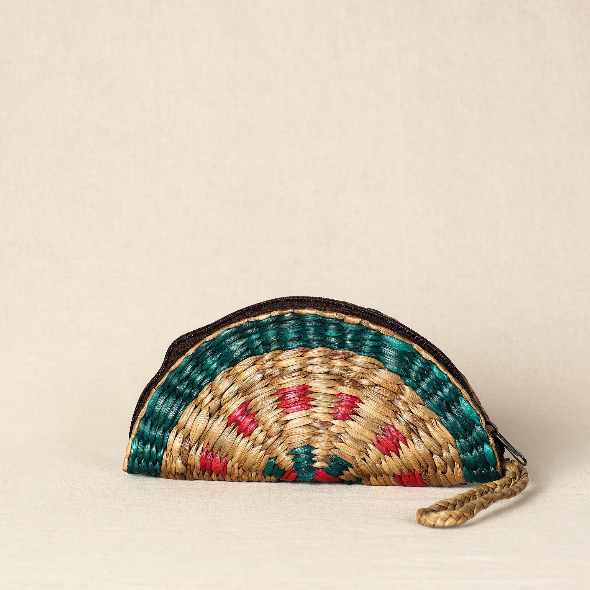 ITOKRI CRAFTS INITIATIVE Beige - Handmade Organic Water Hyacinth Hand Purse from Assam