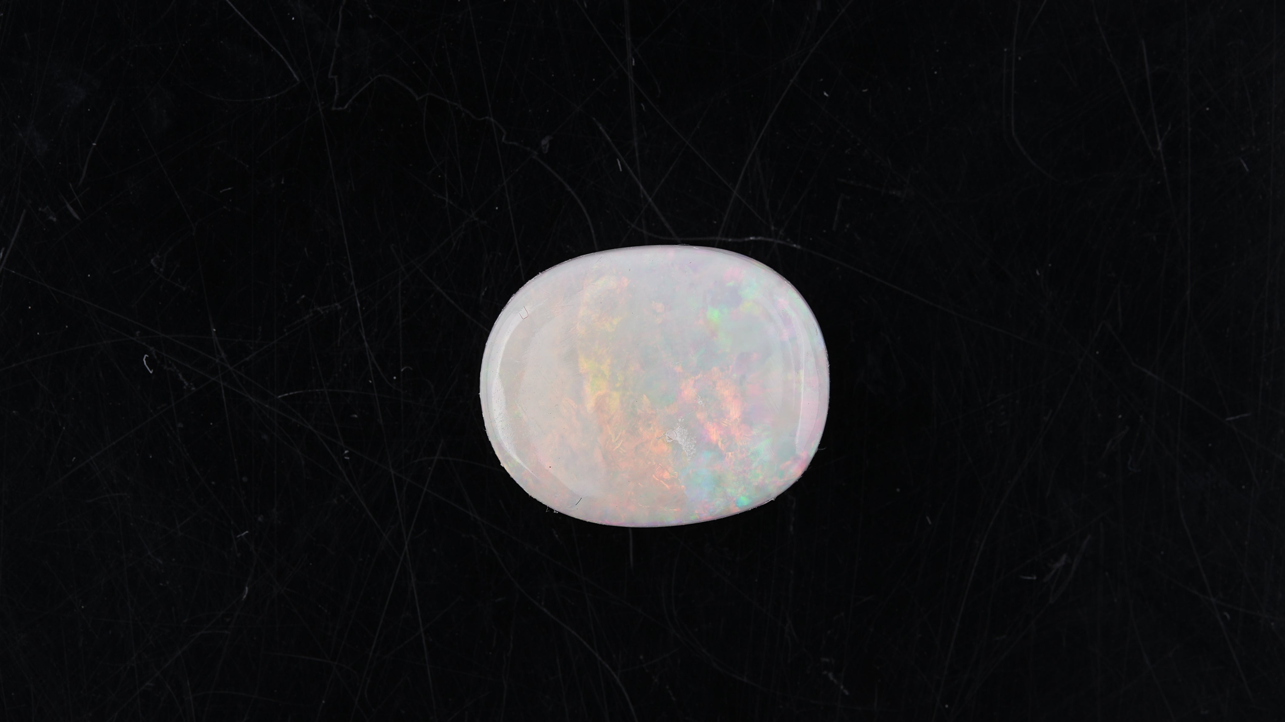 Gemsmantra Opal with Fire - 4.02 carats(4.42 ratti)