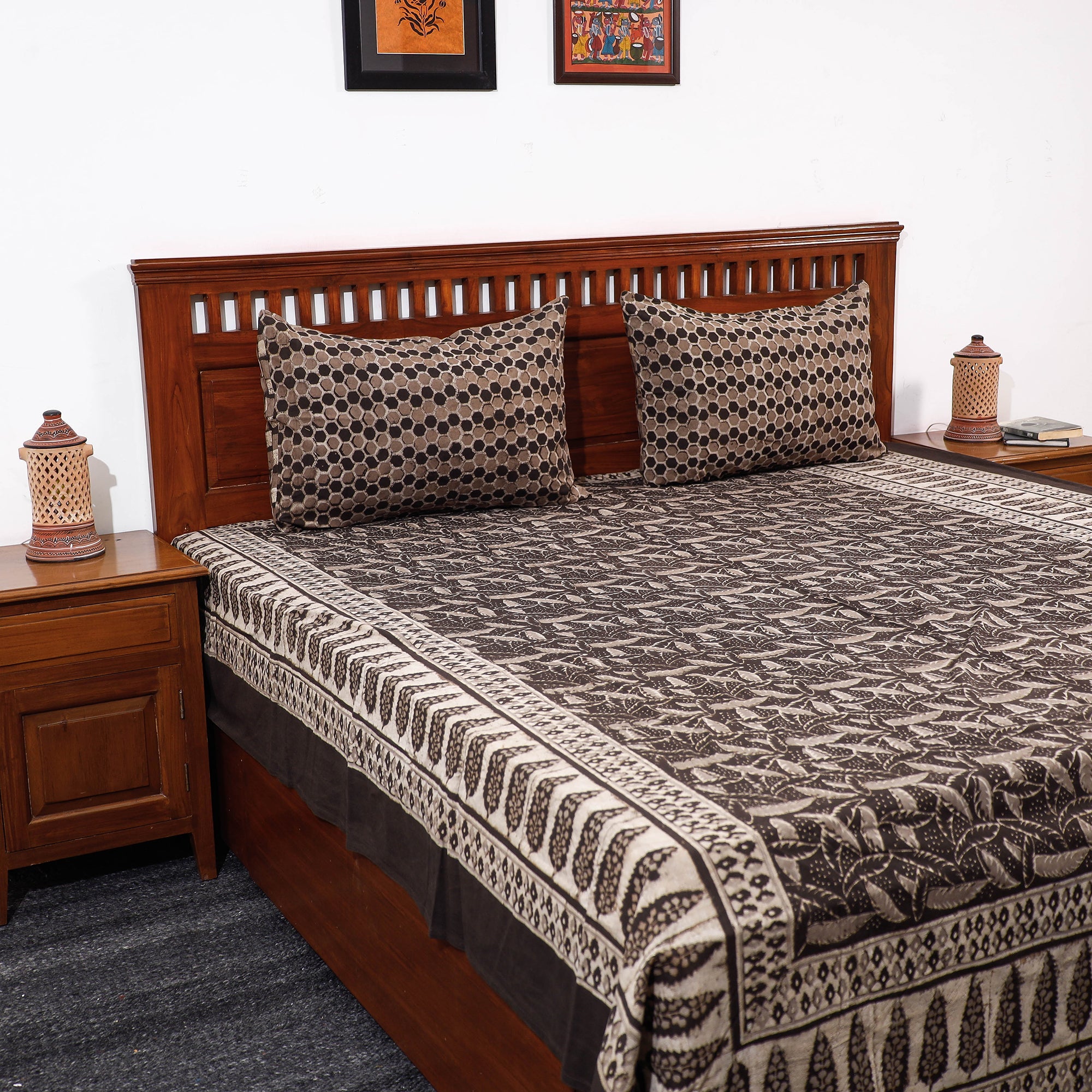HAVELI CHRONICLES Brown - Pipad Block Printed Cotton Double Bed Cover with Pillow Covers (108 x 90 in)