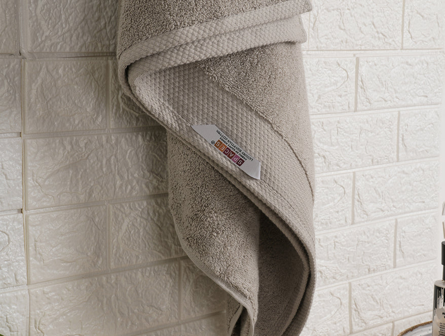 Spaces India London Fog - Light Grey 100% Egyptian Cotton Bath Towel - Luxury Egyption Cotton By Spaces - view 5