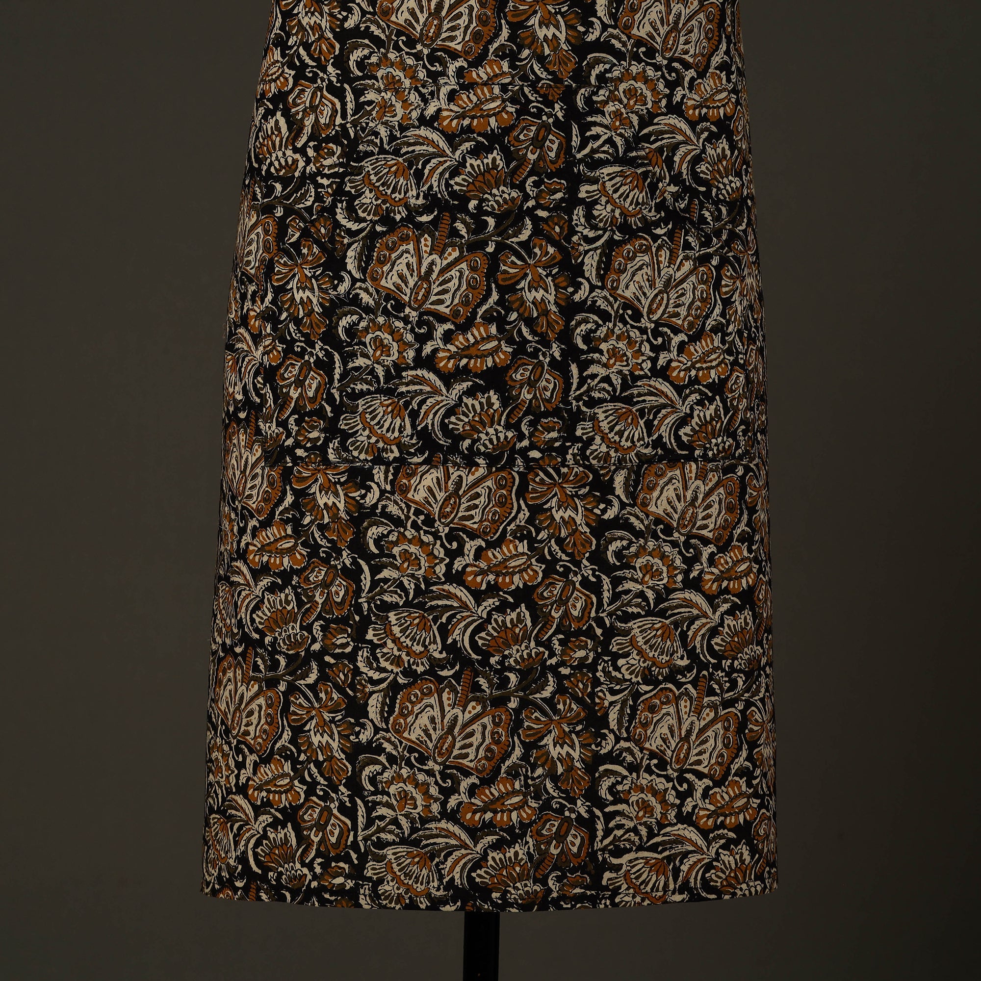 JALPARI Black - Bagru Block Print Cotton Apron with Pocket 25 - view 2