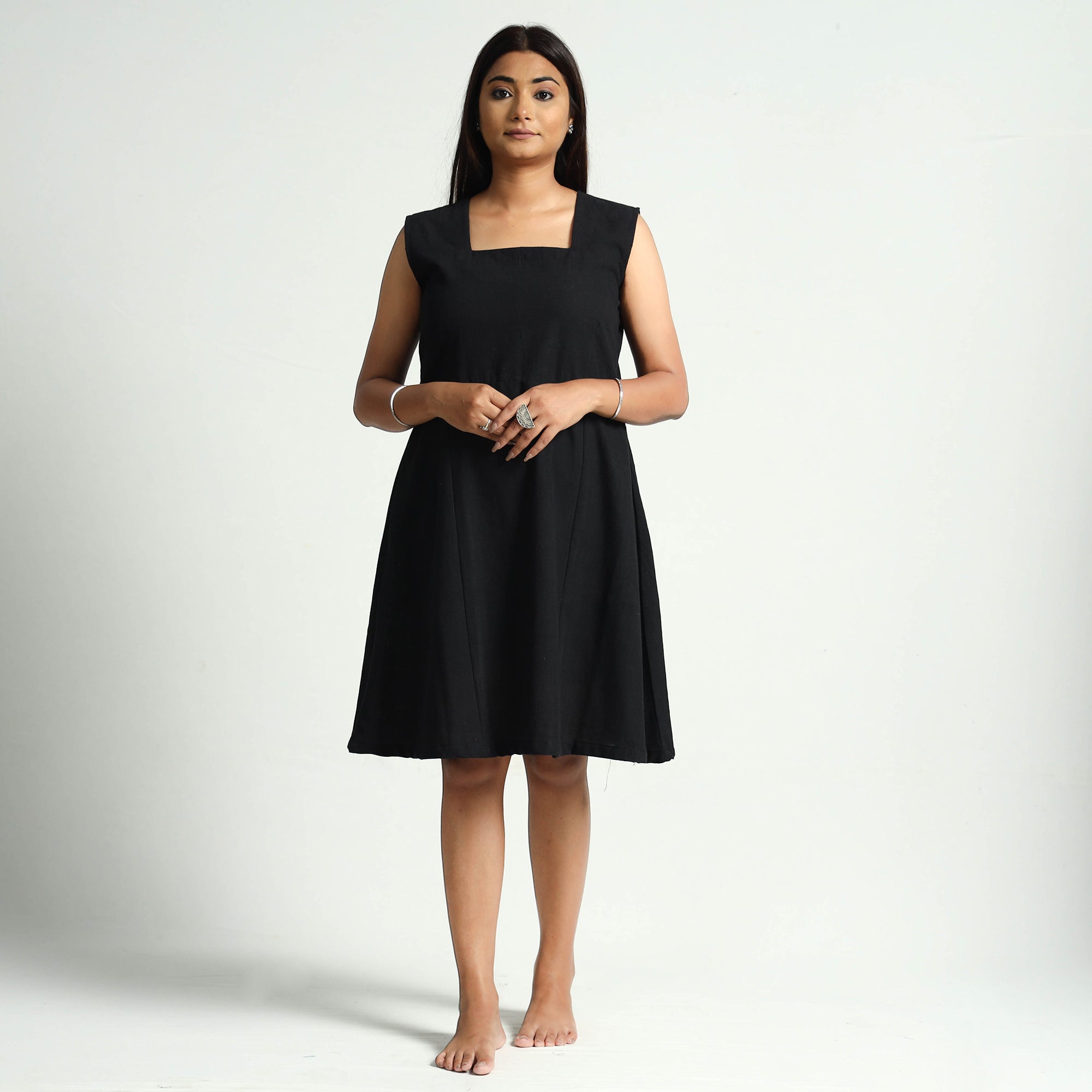 ITOKRI CASUALS Black - Plain Handloom Cotton Dress - view 2