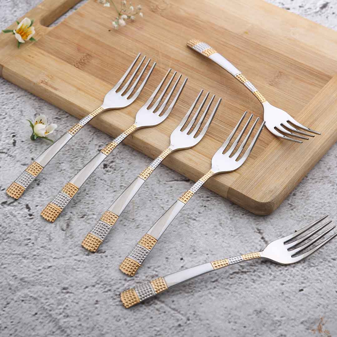 Wonderchef Roma Dinner Fork - Gold Plated - Set of 6pcs