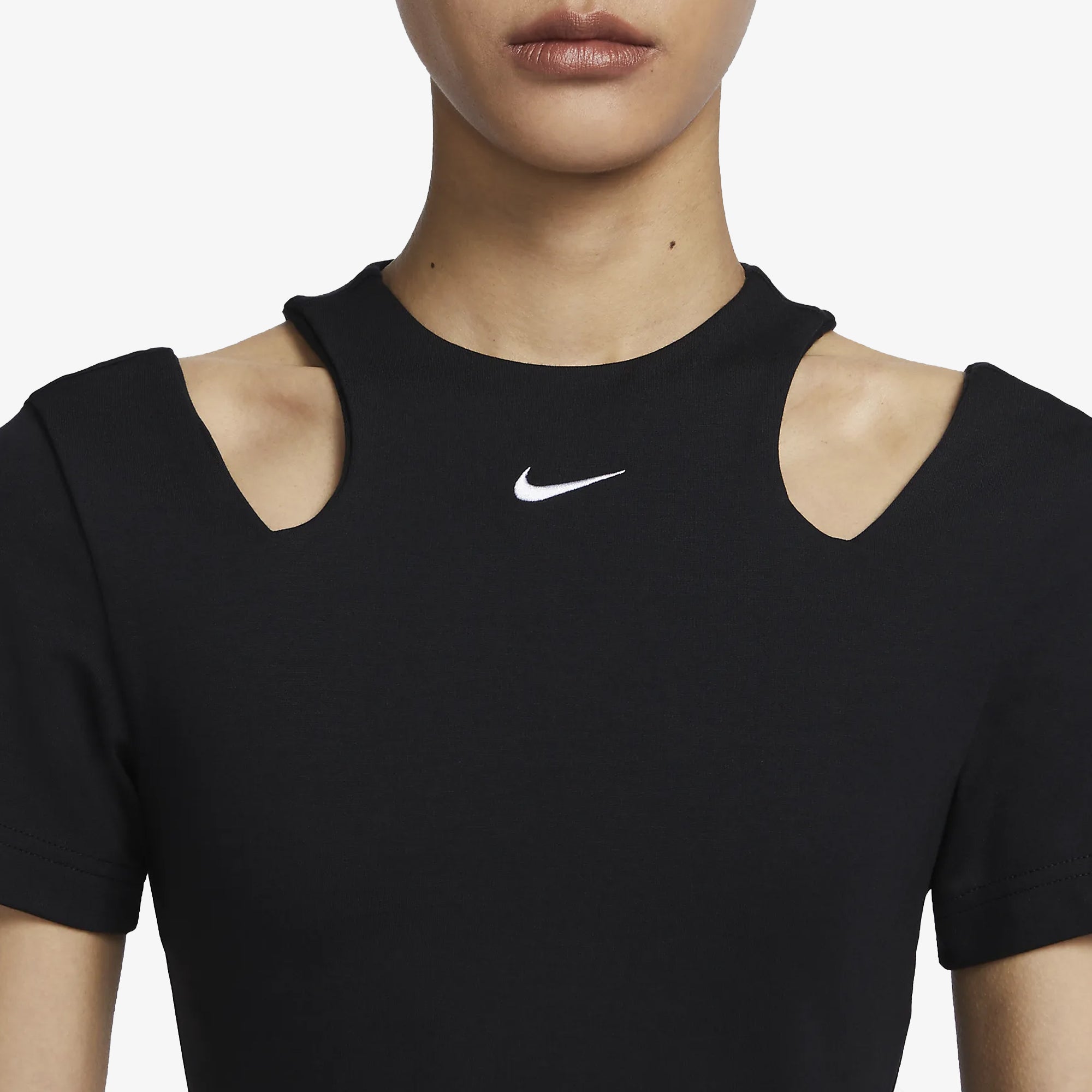Nike | SPORTSWEAR ESSENTIALS { BLACK/WHITE - view 2