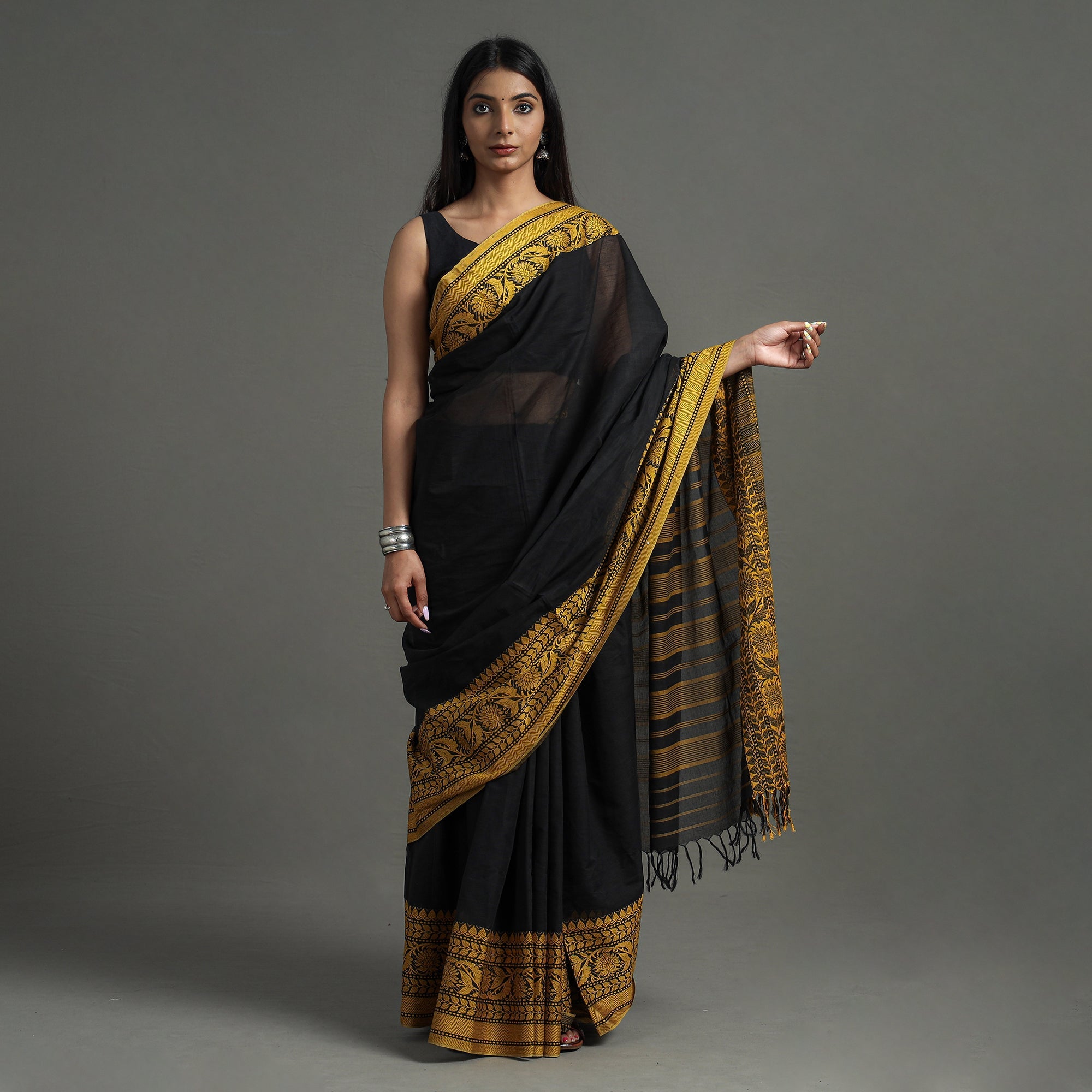 SASHA Black - Begampuri Handloom Cotton Saree - view 2