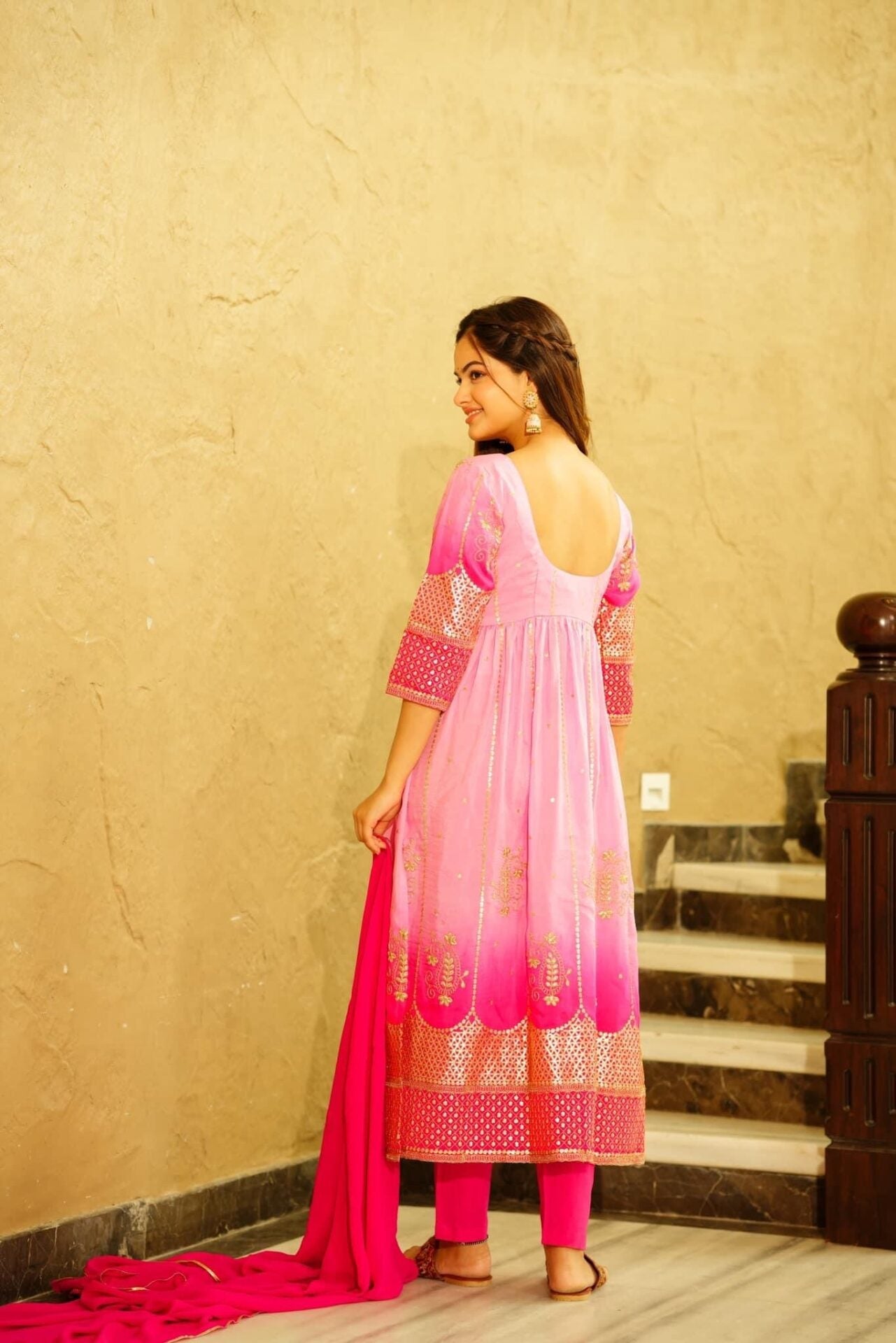 Idaho-o paradise pink silk nyra suit - view 4