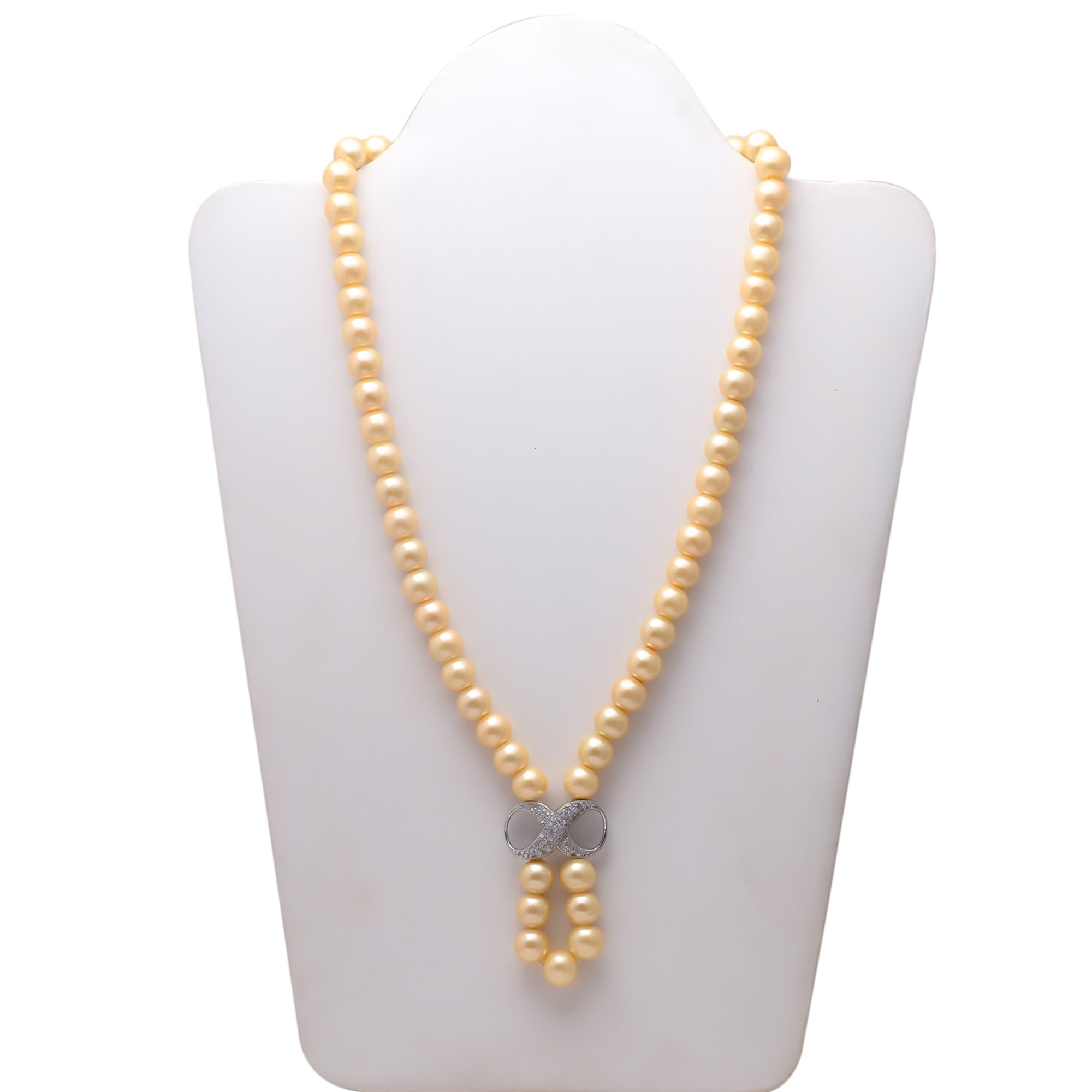 Peachmode Cream Pearl Mala