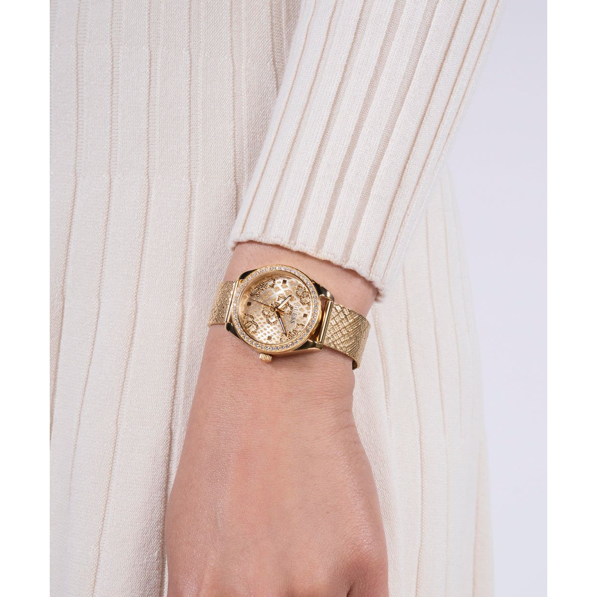 Guess Trend Women Quartz Champagne Dial Analog Mesh Watch GW0748L2 - view 8
