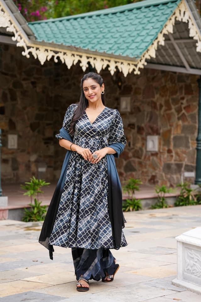 Idaho-o Raghavi rayon kurta-palazzo set - view 2
