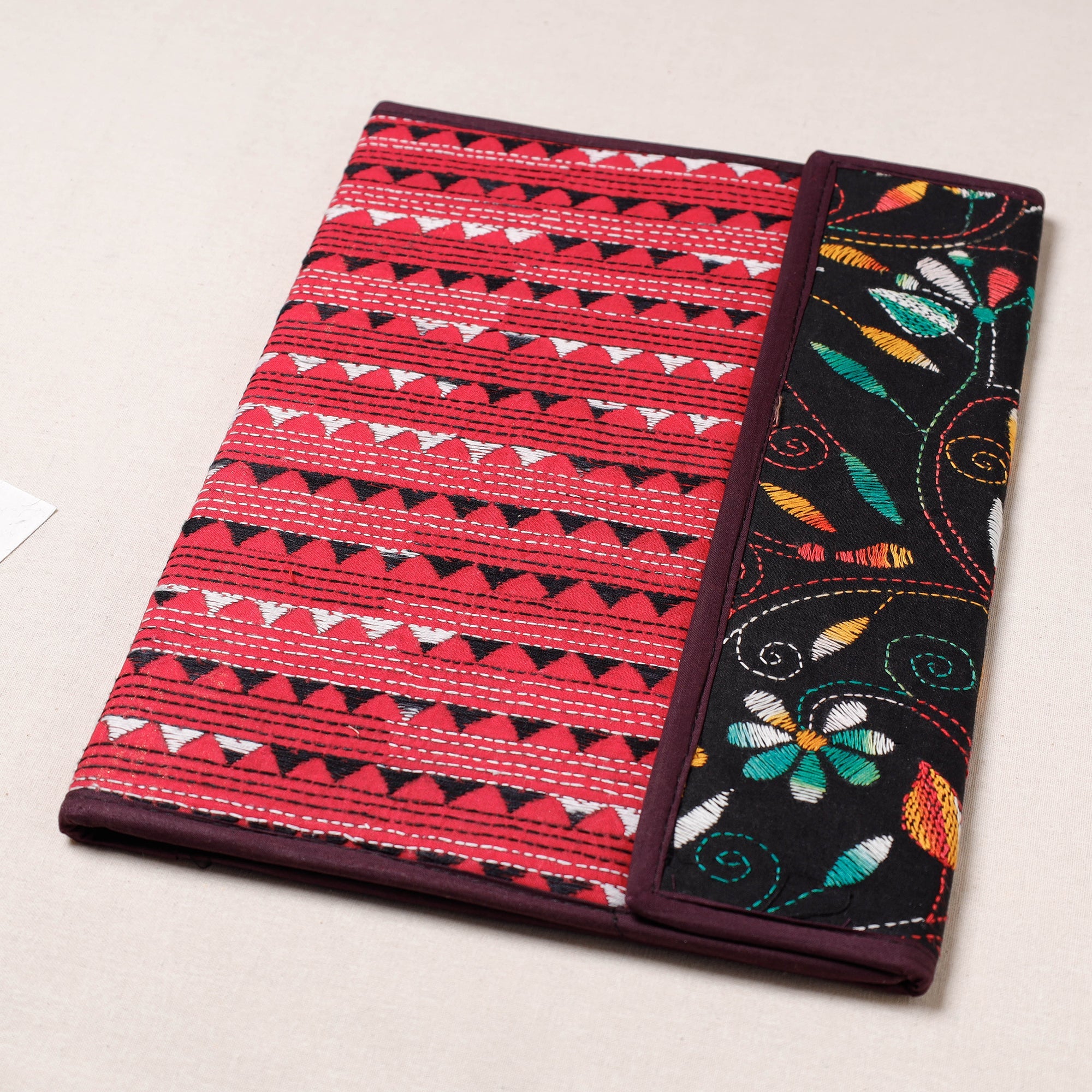 ASALKAAR Bengal Kantha Work Handcrafted File Folder - view 2