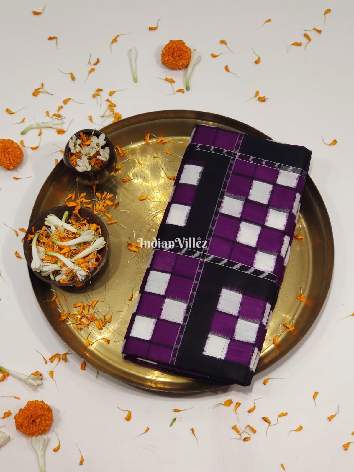 IndianVillèz Purple White Pasapali Sambalpuri Silk Saree - view 2