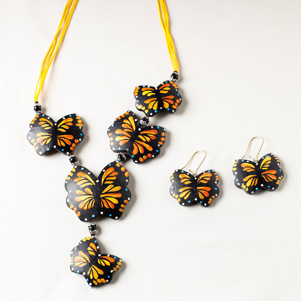 KHUSHBASH - HAPPY LOOM OF EAST Bishnupur Handpainted Terracotta Necklace Set - view 2