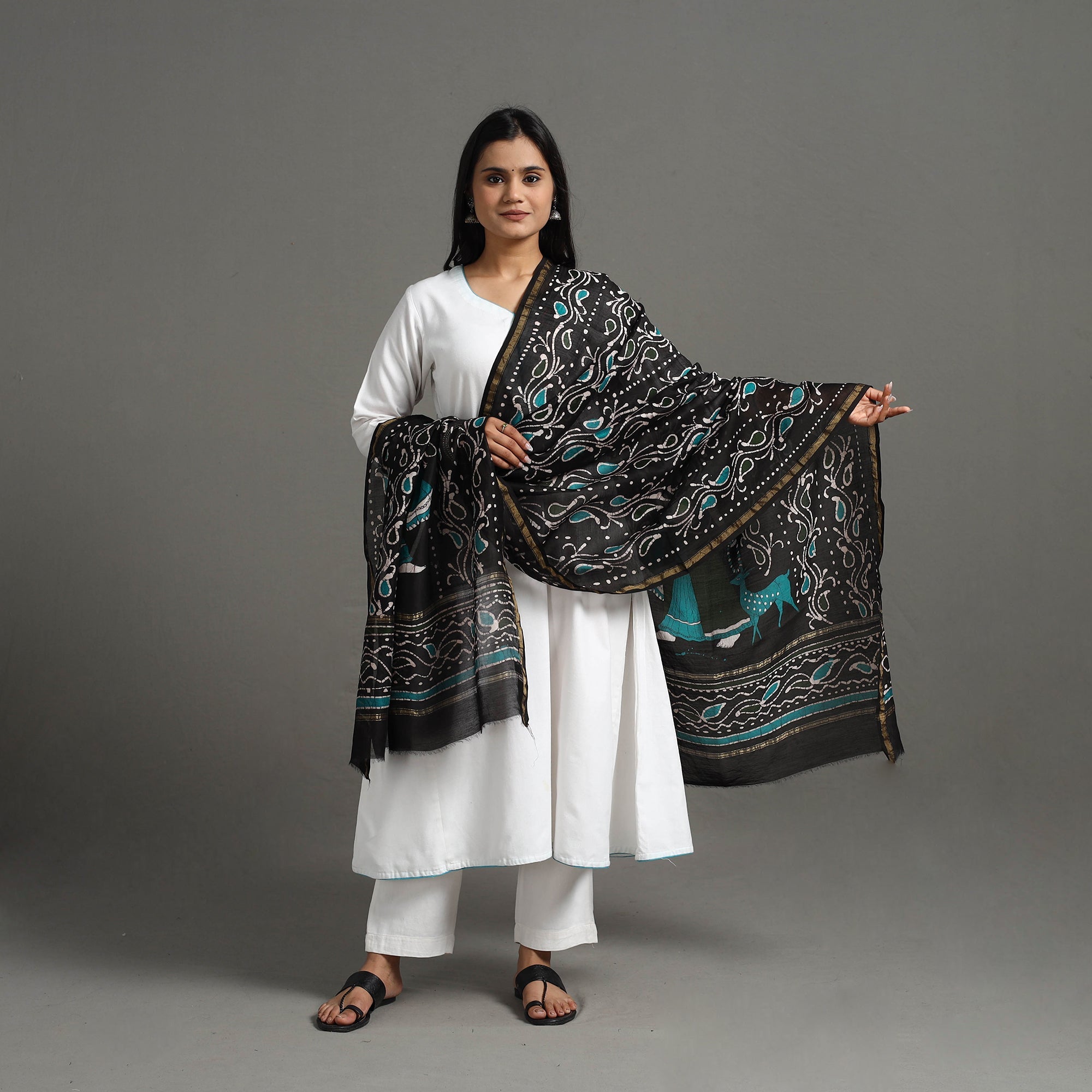 KACHCHH JI CHHAAP Black - Handloom Chanderi Silk Hand Batik Printed Dupatta 03
