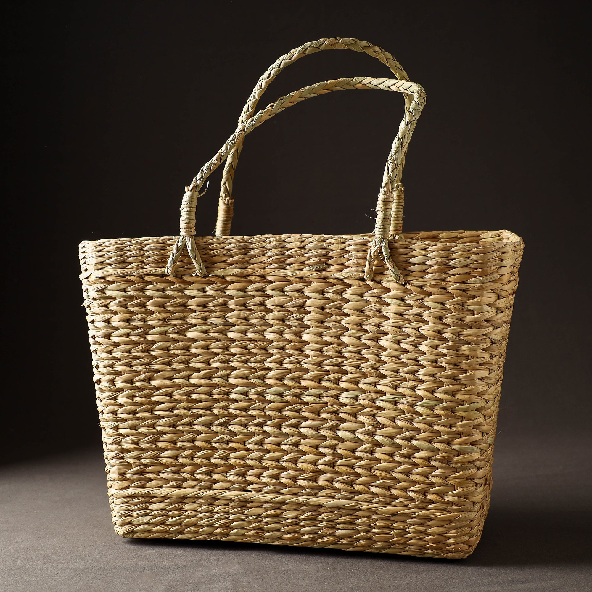 ITOKRI CRAFTS INITIATIVE Beige - Handcrafted Natural Water Reed Embroidered Shopping Bag - view 4