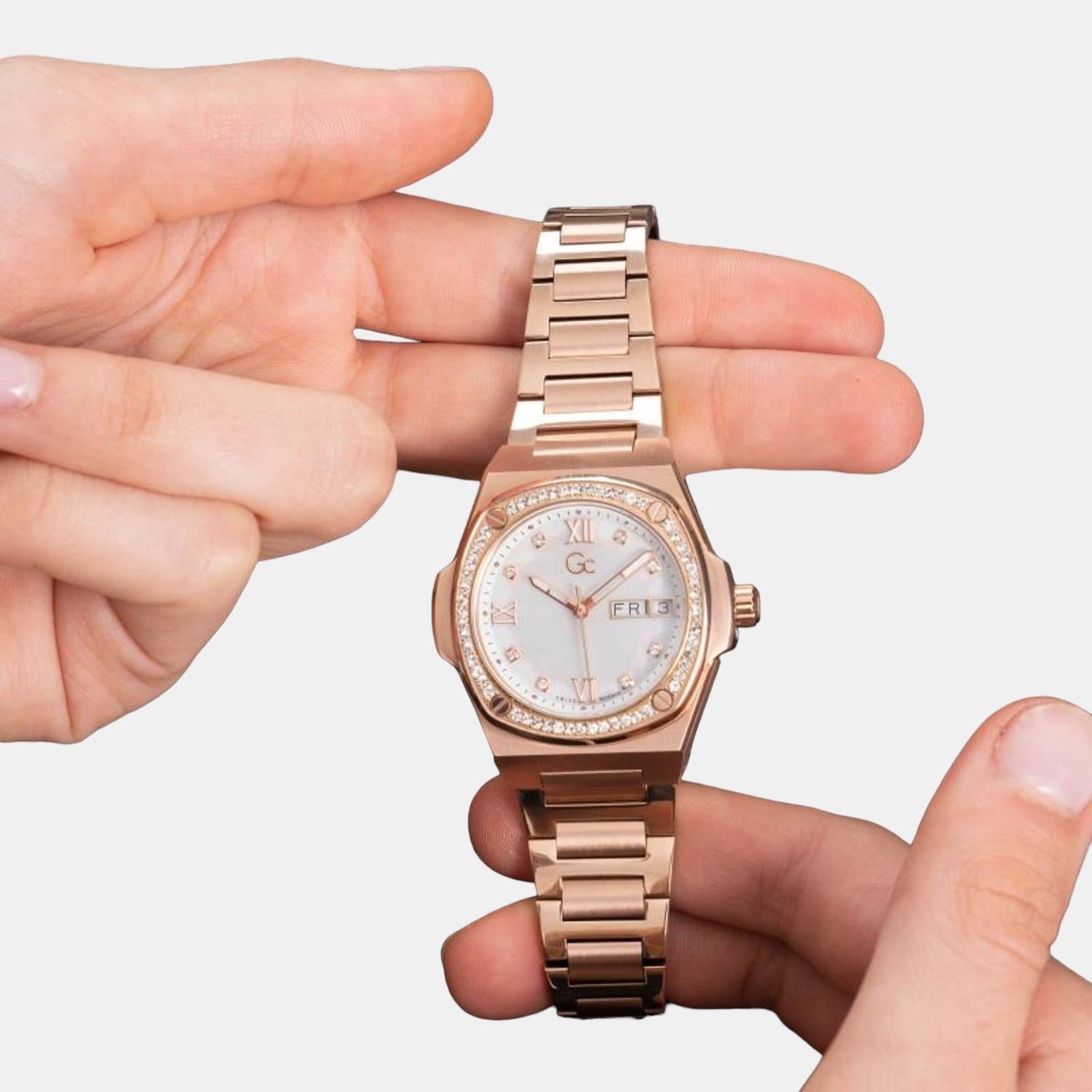 GC Coussin Shape Lady Women Quartz White Dial Analog Stainless Steel Watch Y98002L1MF - view 8