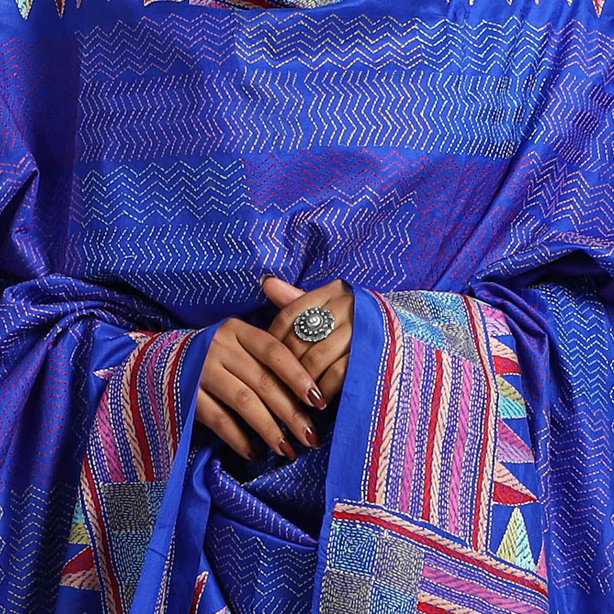 KHUSHBASH - HAPPY LOOM OF EAST Blue - Bengal Handloom Silk Kantha Embroidery Dupatta 04 - view 4