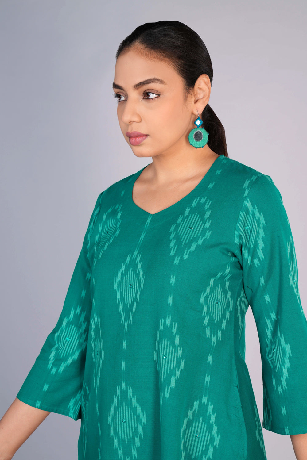 Kalanjali Ethnics Cotton Pochampally Ikat Kurta - view 5