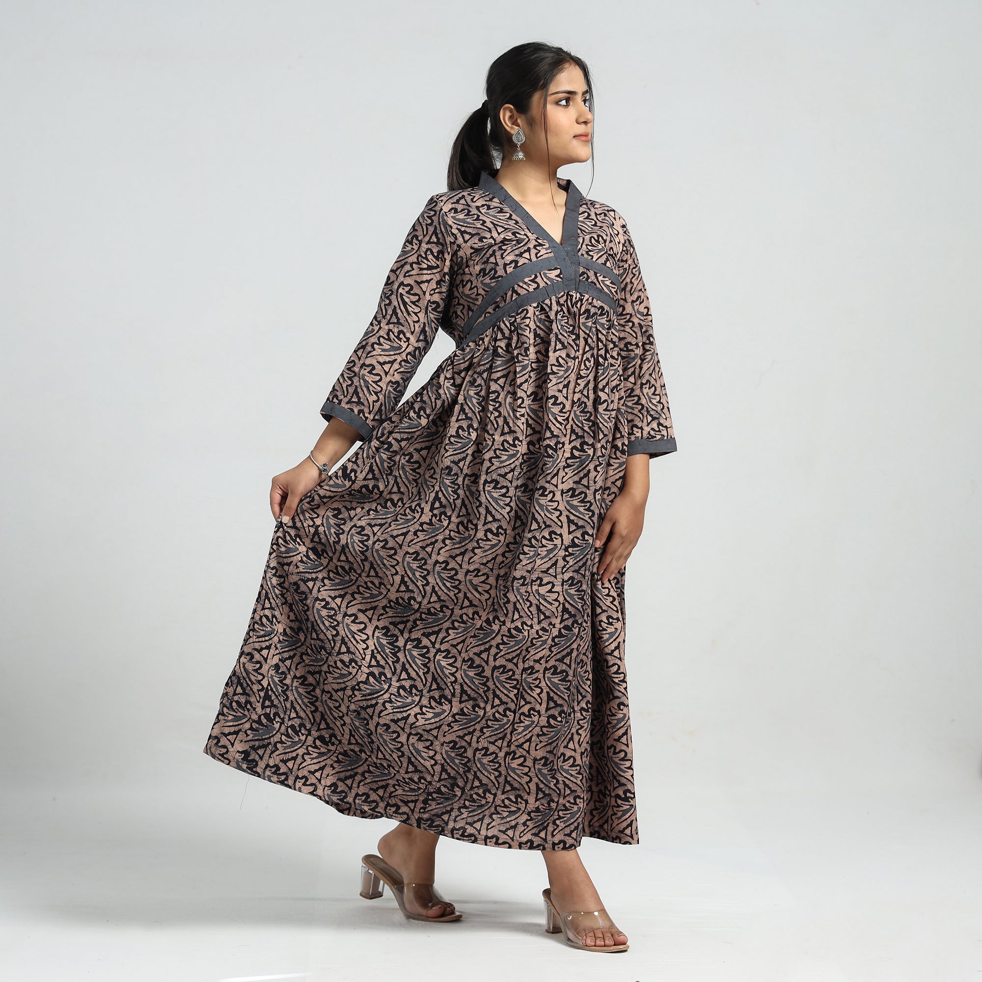 ITOKRI CASUALS Brown - Batik Printed Cotton Flared Dress - view 3