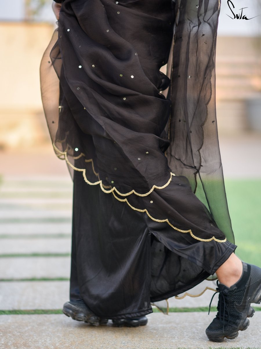 suta.in Black Onyx Fins (UNDERSKIRT)