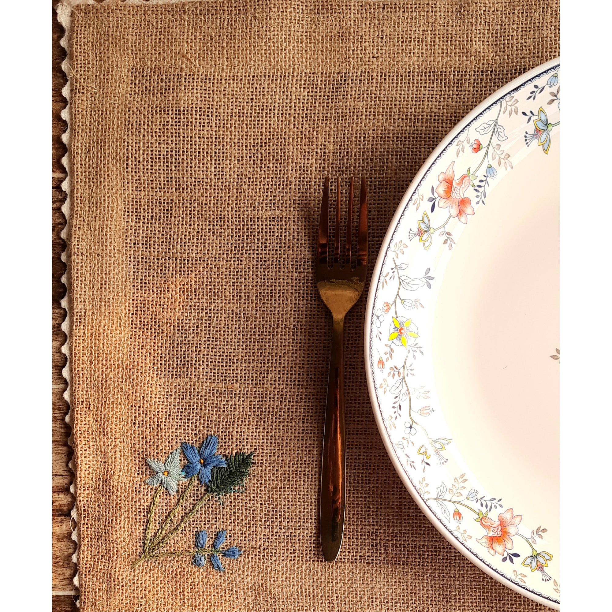 STUDIO VILASITA Beige - Embroidered Jute Table Mat Forget Me Not (Set of 4) - view 2