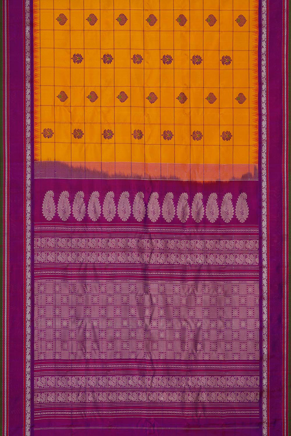 Kalanjali Gadwal Silk Haldi Yellow Saree – Women's - view 3