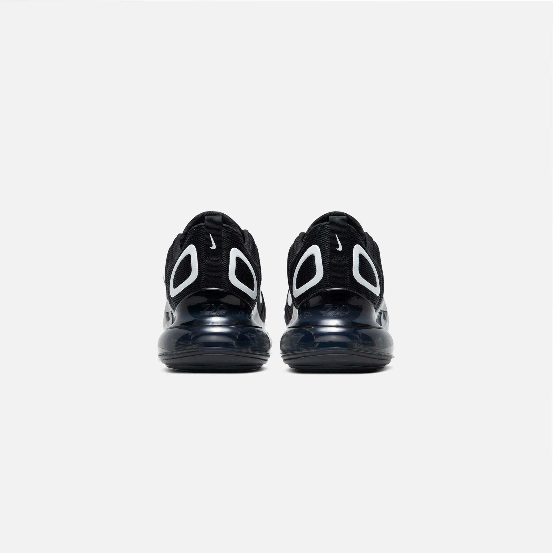 Nike | AIR MAX 720 - view 2