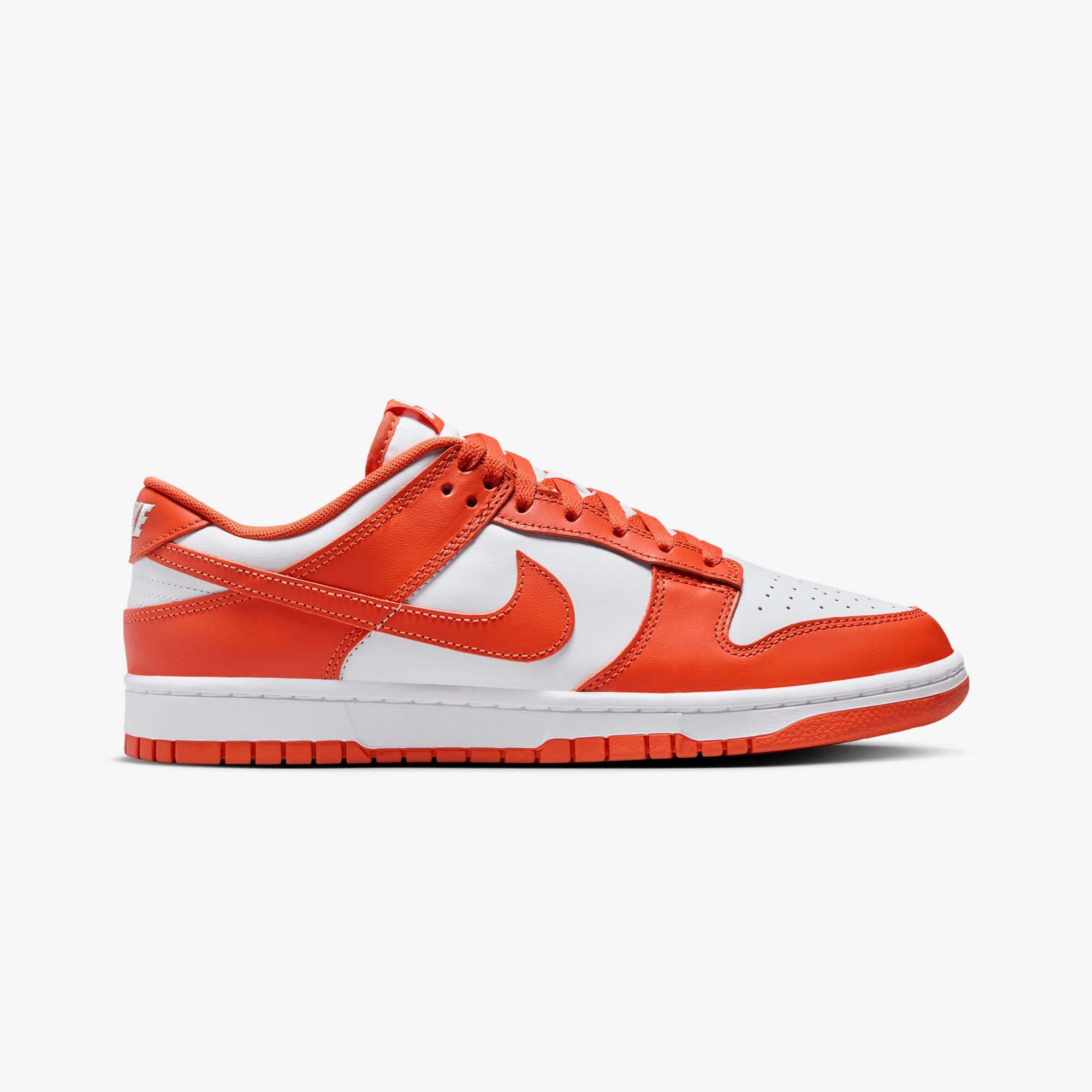 Nike | Dunk Low Retro { White/cosmic Clay-white