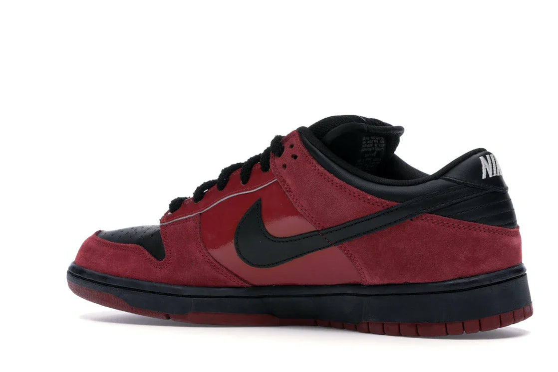 Nike SB Dunk Low 'Milli Vanilli' – Red - view 21