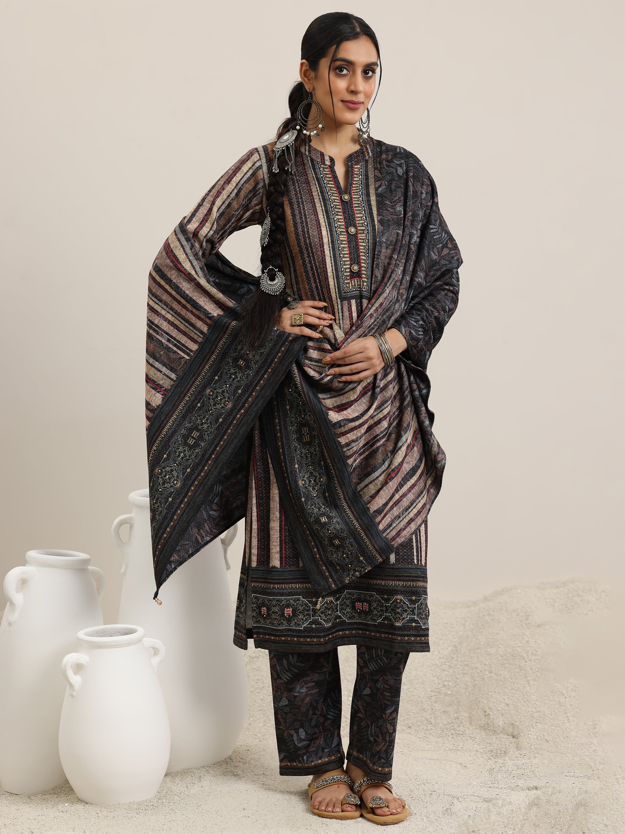 Libas Grey Printed Wool Blend Straight Suit With Dupatta