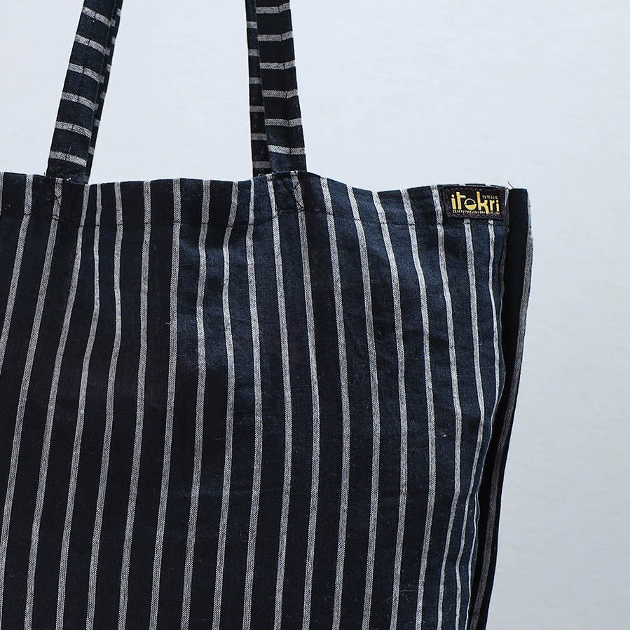 NOORI BAZAR Black - Jhiri Pure Handloom Cotton Jhola Bag 01 - view 2
