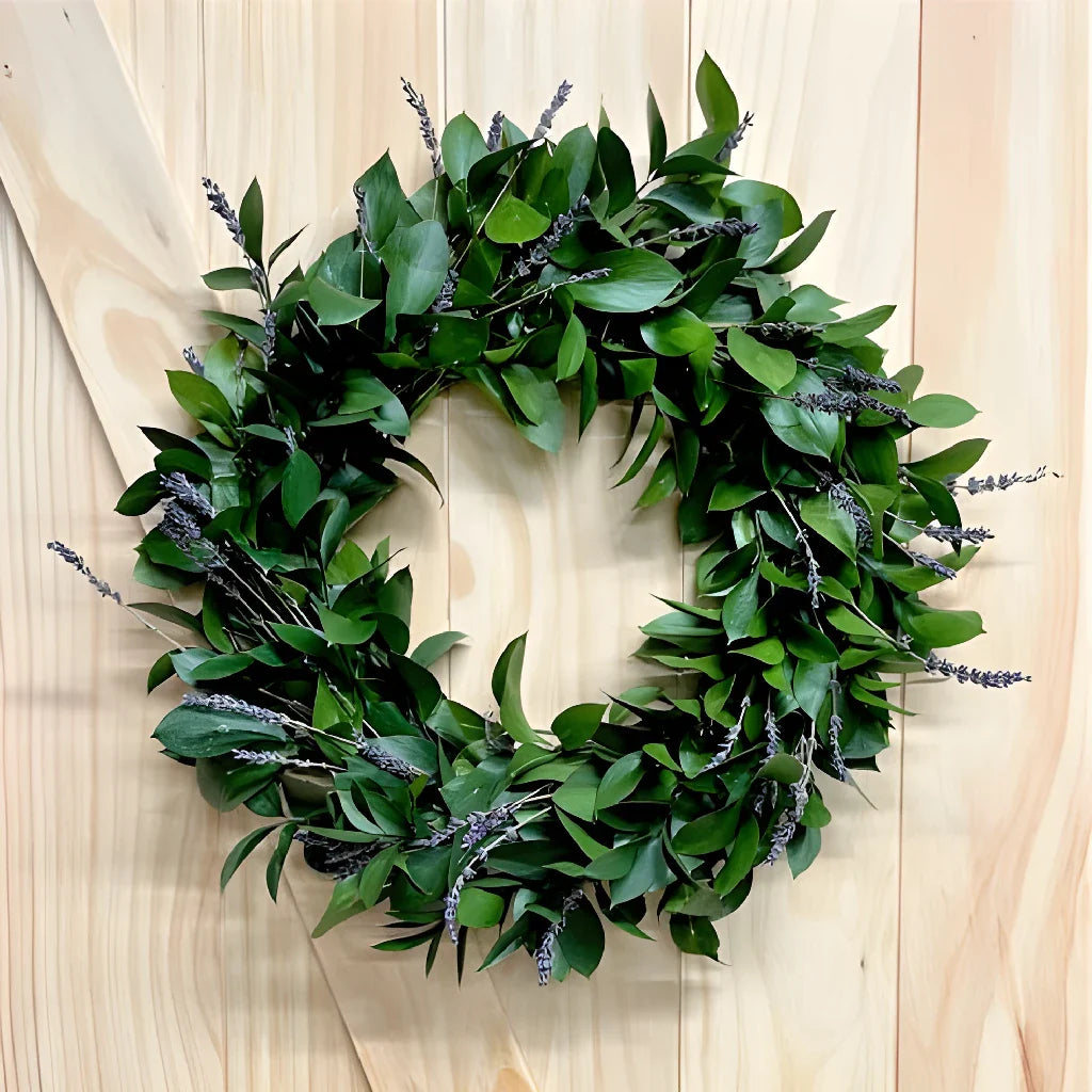 FiftyFlowers Monthly Wreath Subscription Box - view 3