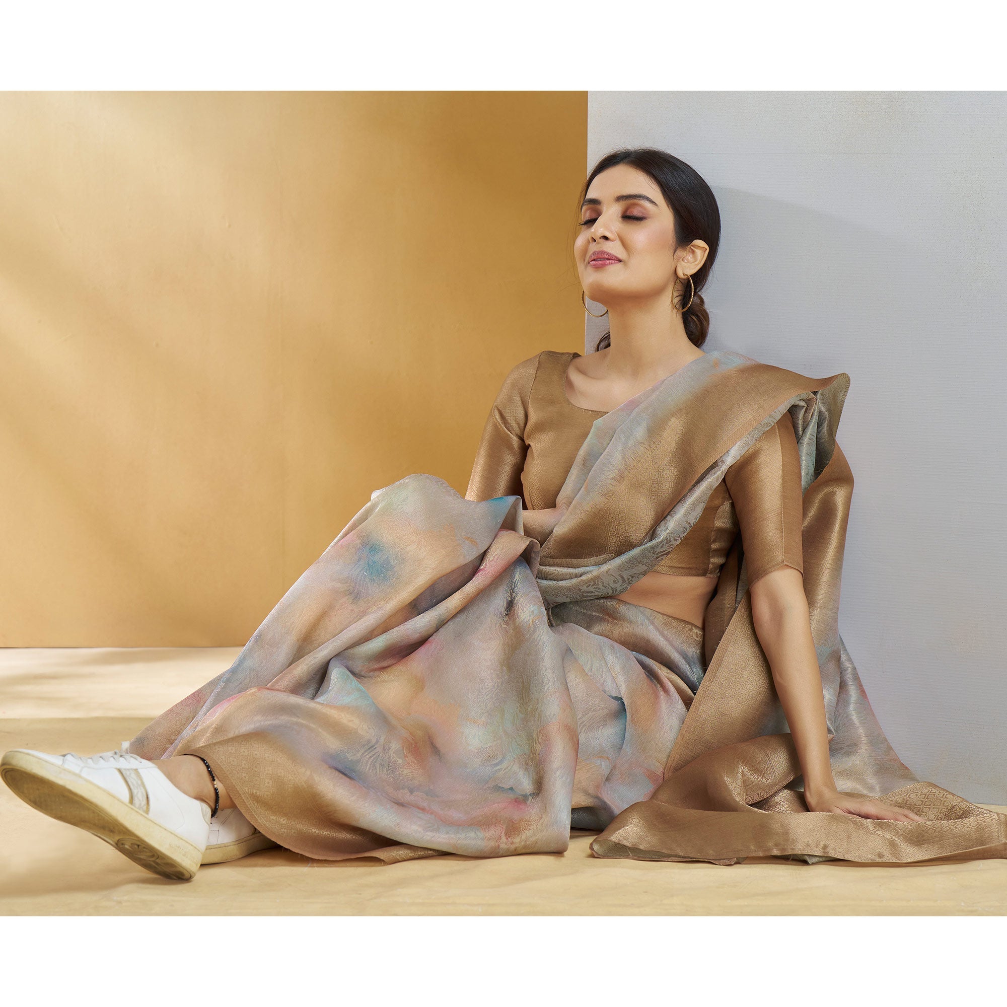 Peachmode Chikoo Woven With Digital Printed Linen Saree - view 5