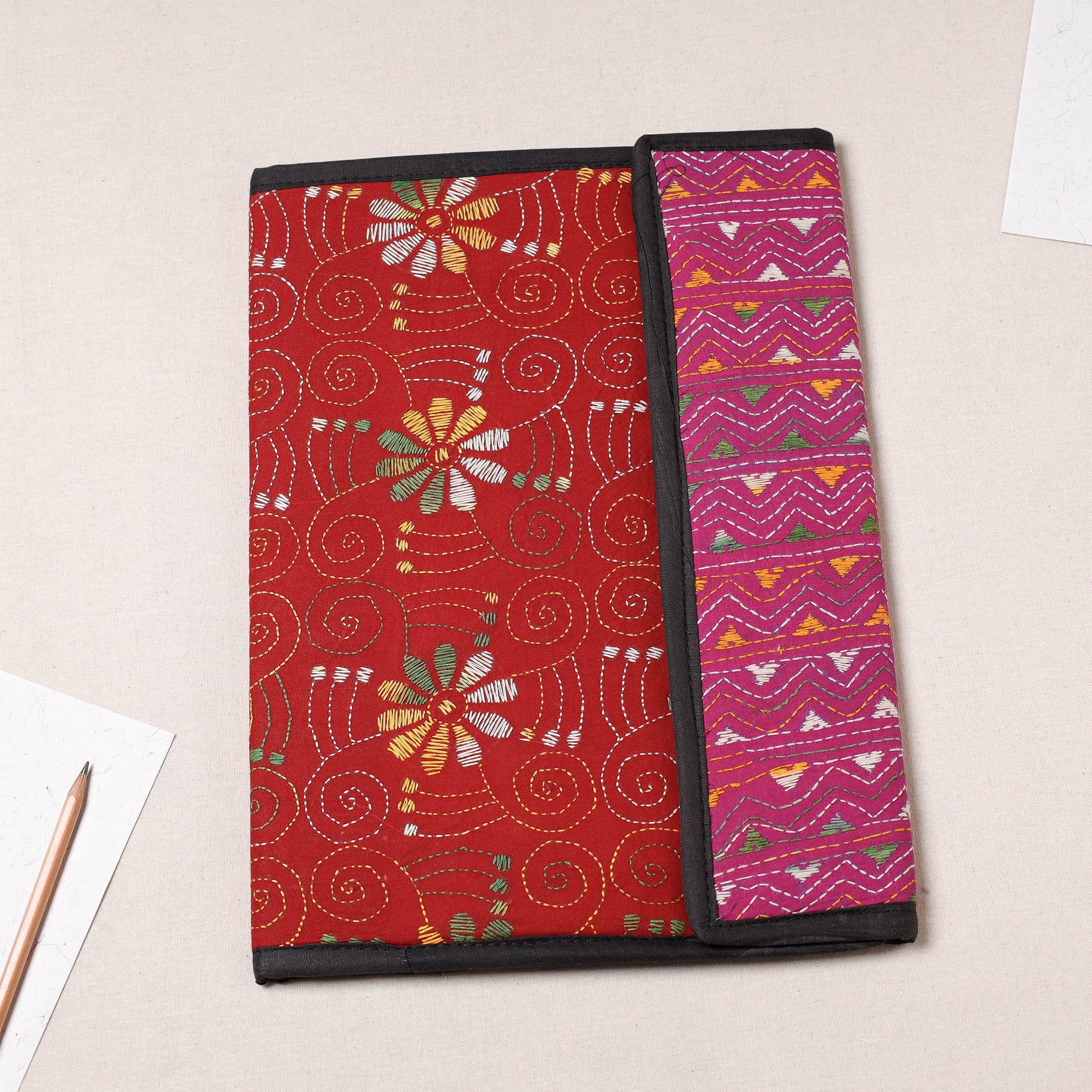ASALKAAR Bengal Kantha Work Handcrafted File Folder