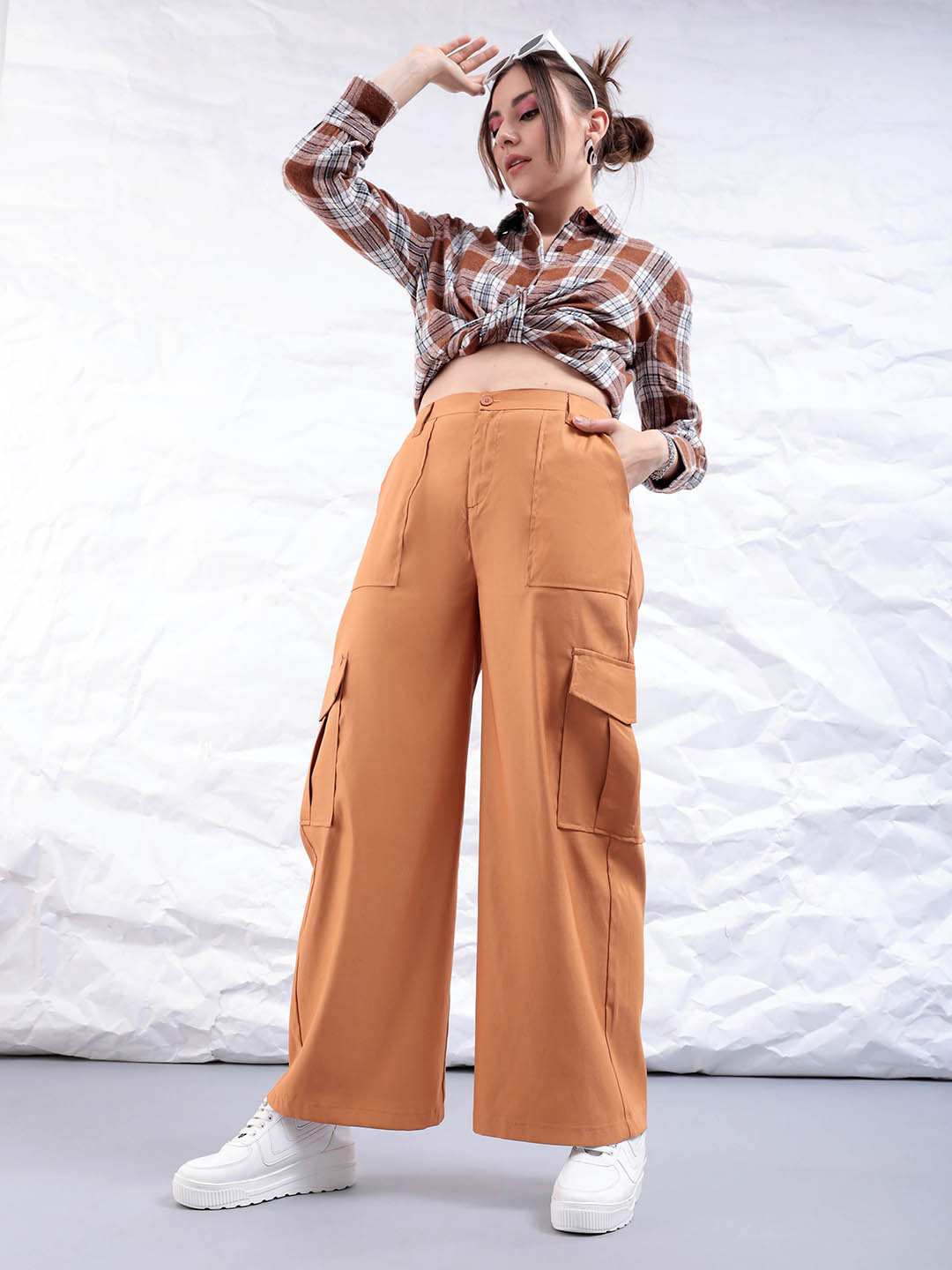 Freehand by The Indian Garage Co Women's Yellow Flare Solid Elasticated Cargo Trouser
