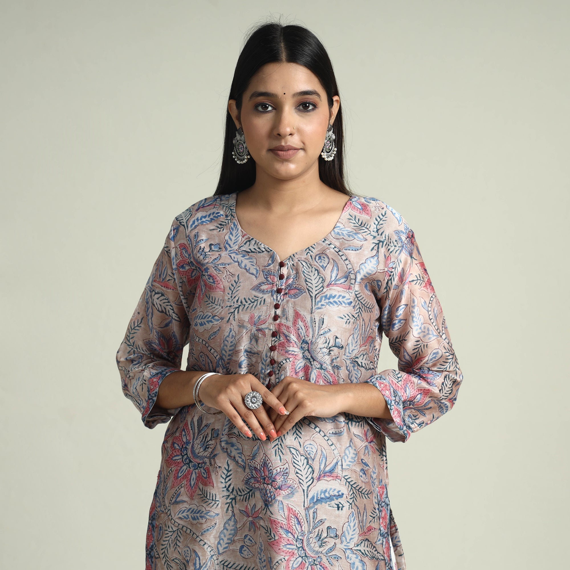 ITOKRI CASUALS Brown - Sanganeri Block Printed Maheshwari Silk Kurta with Palazzo & Dupatta Set - view 5