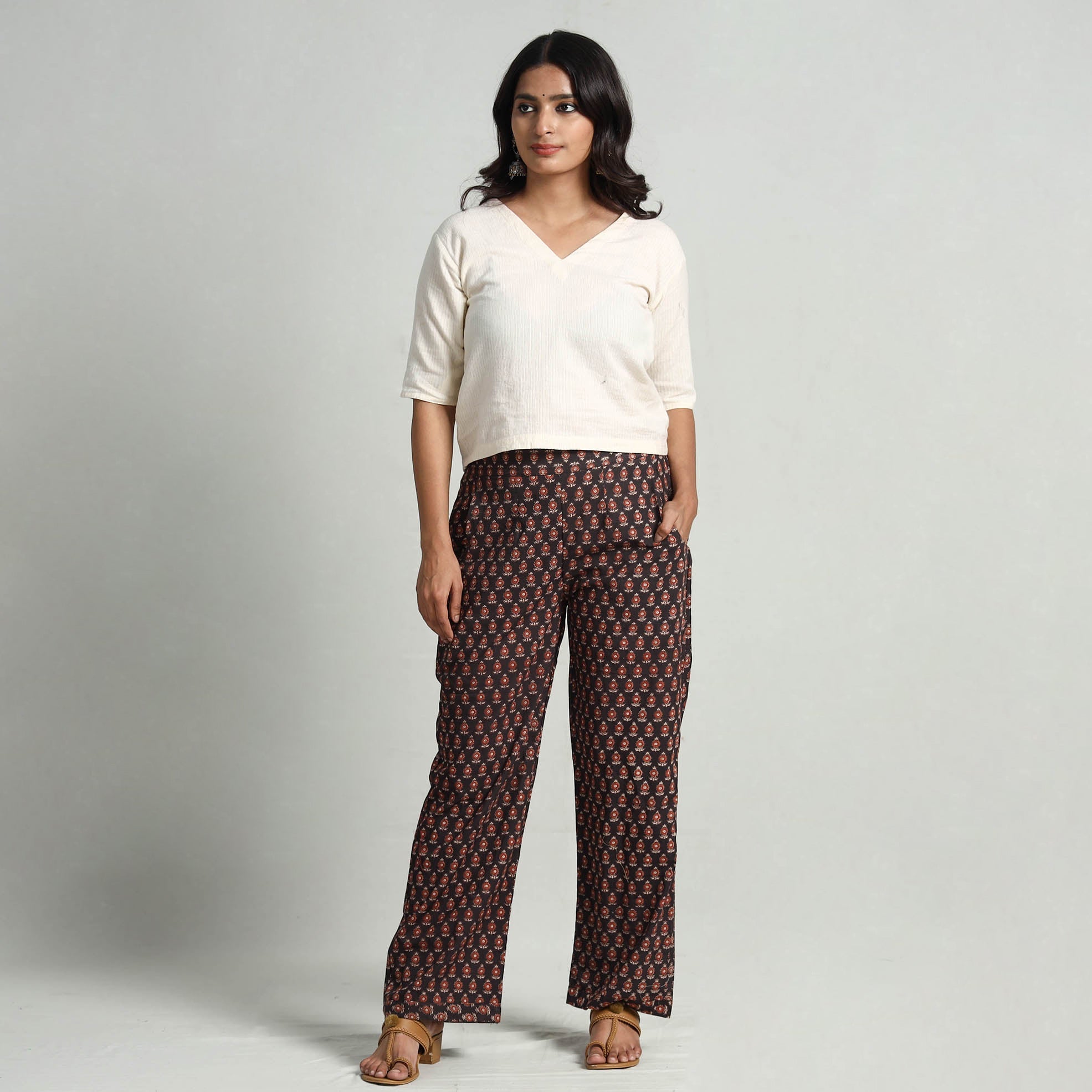 ITOKRI CASUALS Black - Kalamkari Printed Cotton Elasticated Palazzo