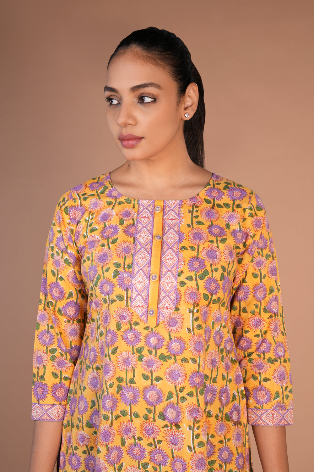 Kalanjali Ethnics Handblock printed cotton kurti - view 6