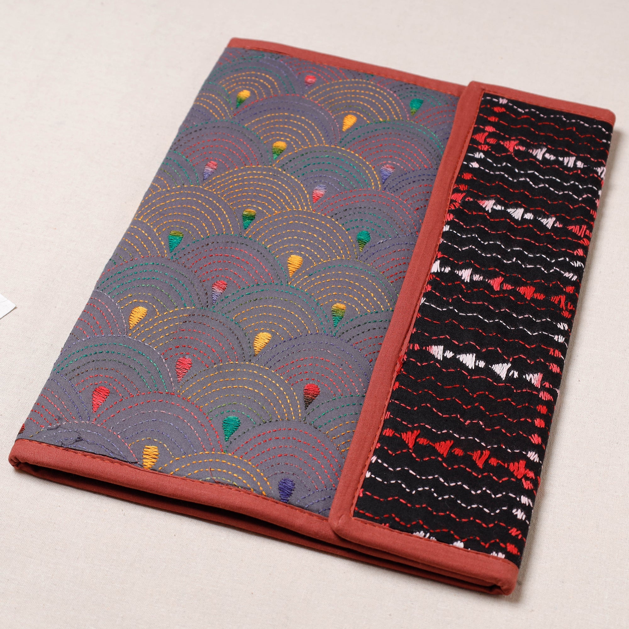 ASALKAAR Bengal Kantha Work Handcrafted File Folder - view 2
