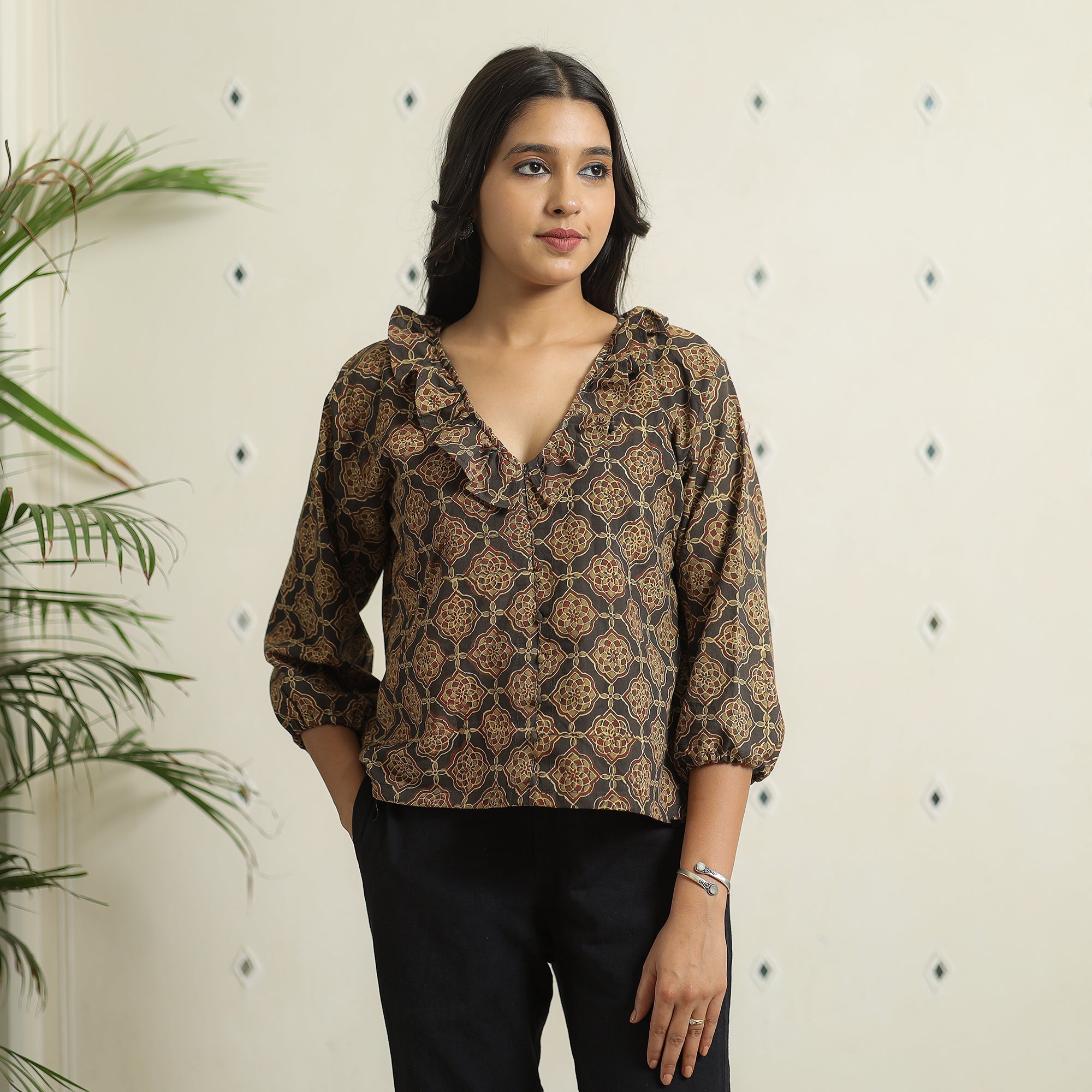 ITOKRI CASUALS Brown - Ajrakh Block Printed Cotton Crop Top 02