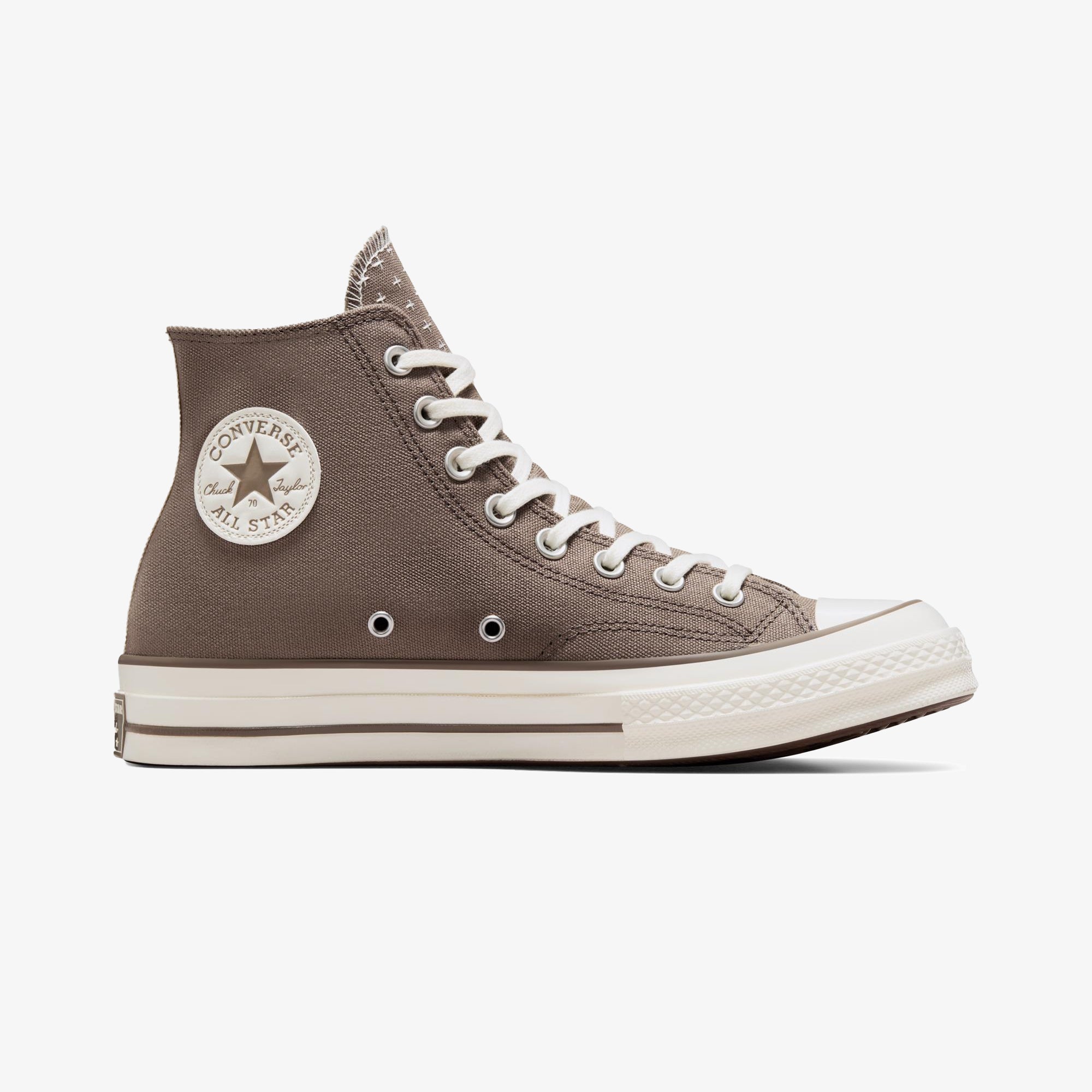Converse | Chuck Taylor Worn-in { Brown