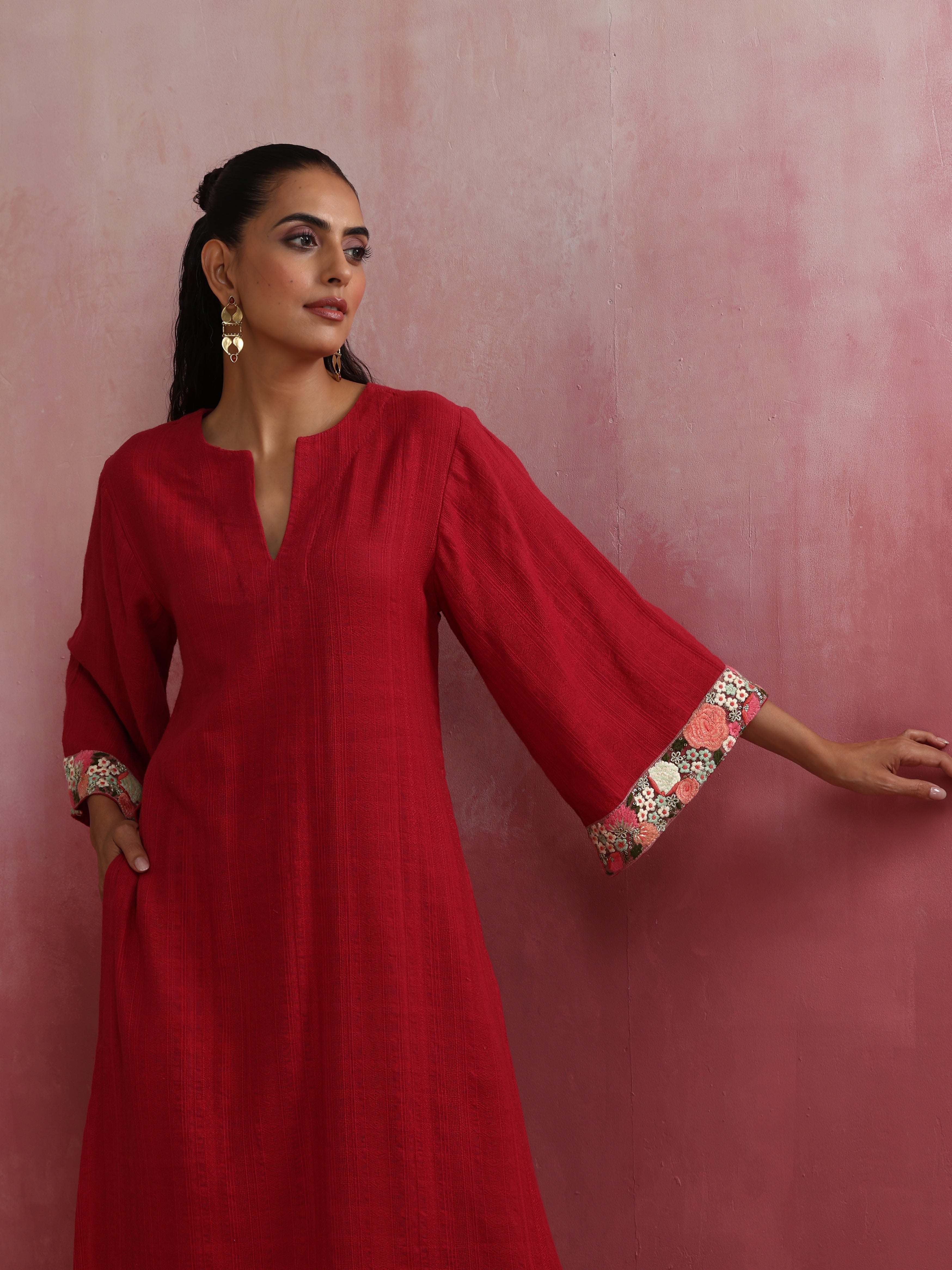 trueBrowns Red Straight Cotton Dobby Kurta Set - view 5