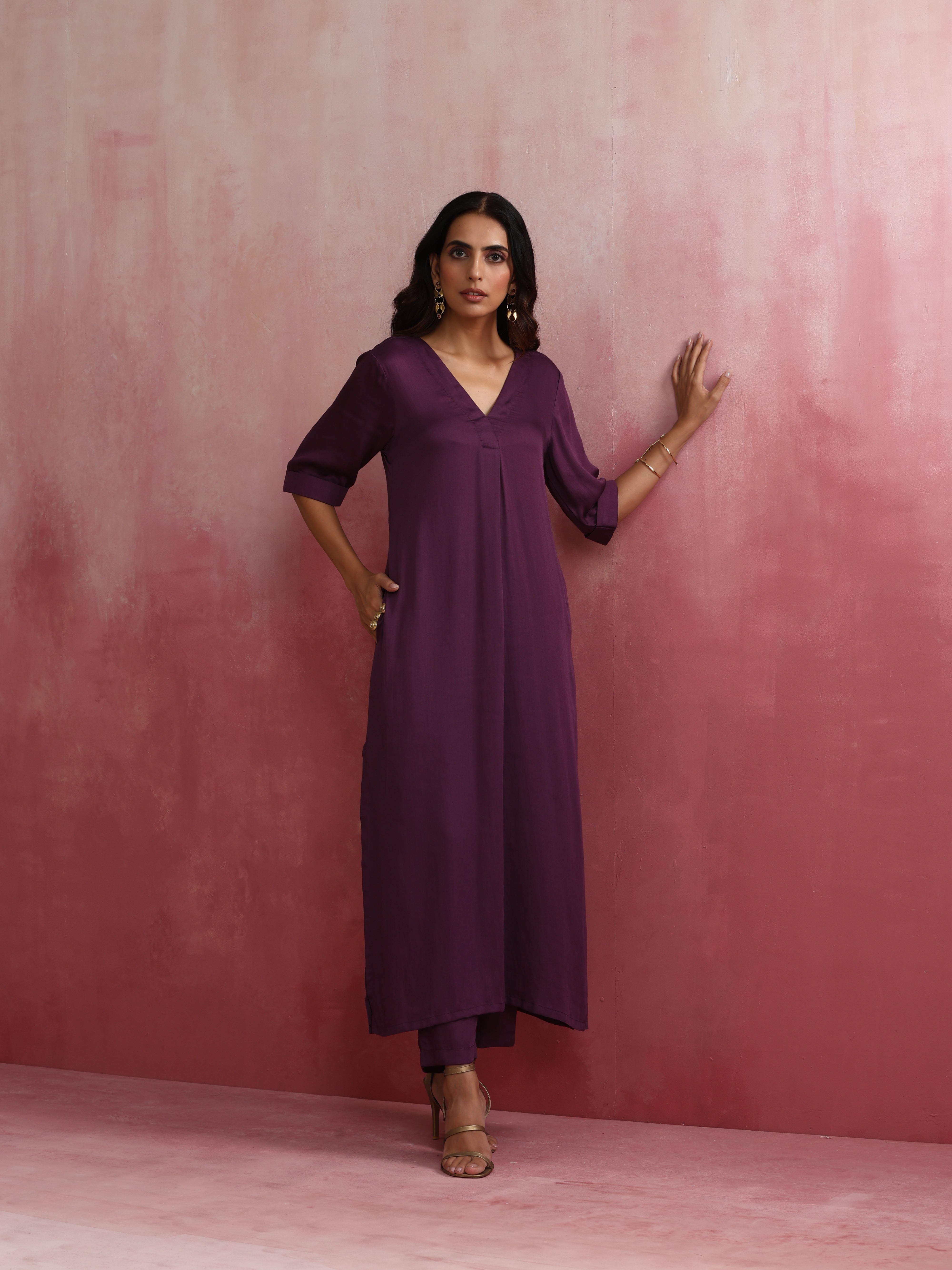 trueBrowns Purple Modal Pleated Kurta Set - view 2