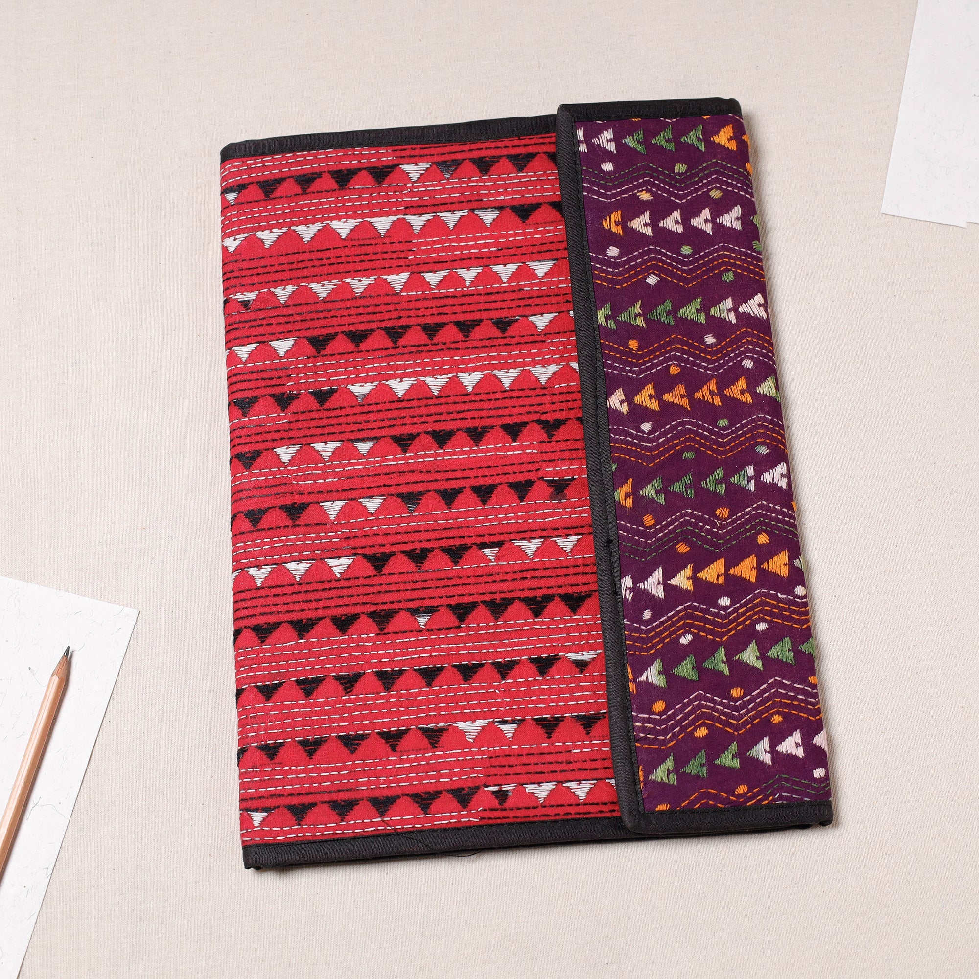 ASALKAAR Bengal Kantha Work Handcrafted File Folder