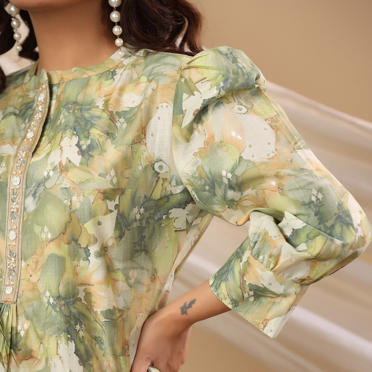 BlackTree green-floral-printed-cotton-silk-co-ord-set - view 3