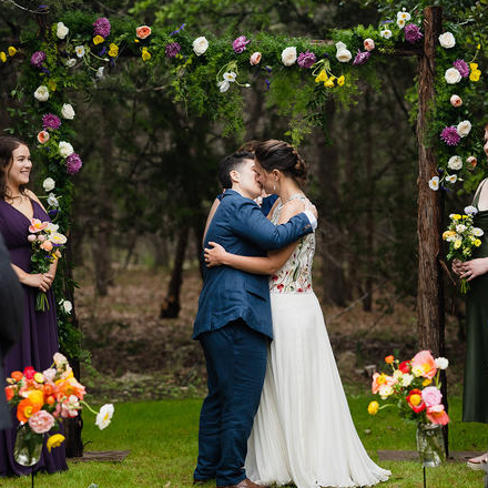 fiftyflowers.com Modern Garden Wedding - view 12